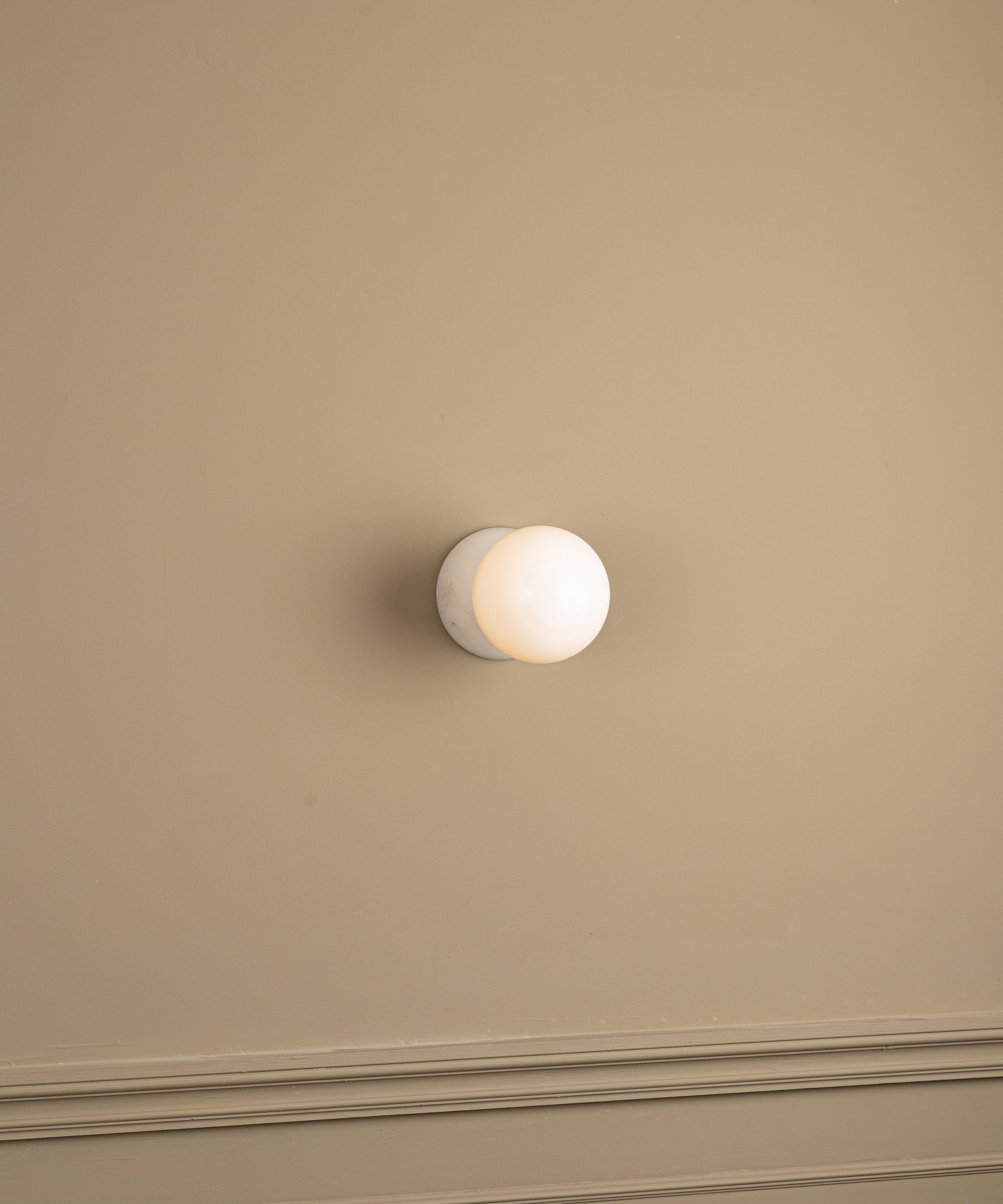 Fable Modern Minimalist Marble Glass Wall Lamp - Letslighting