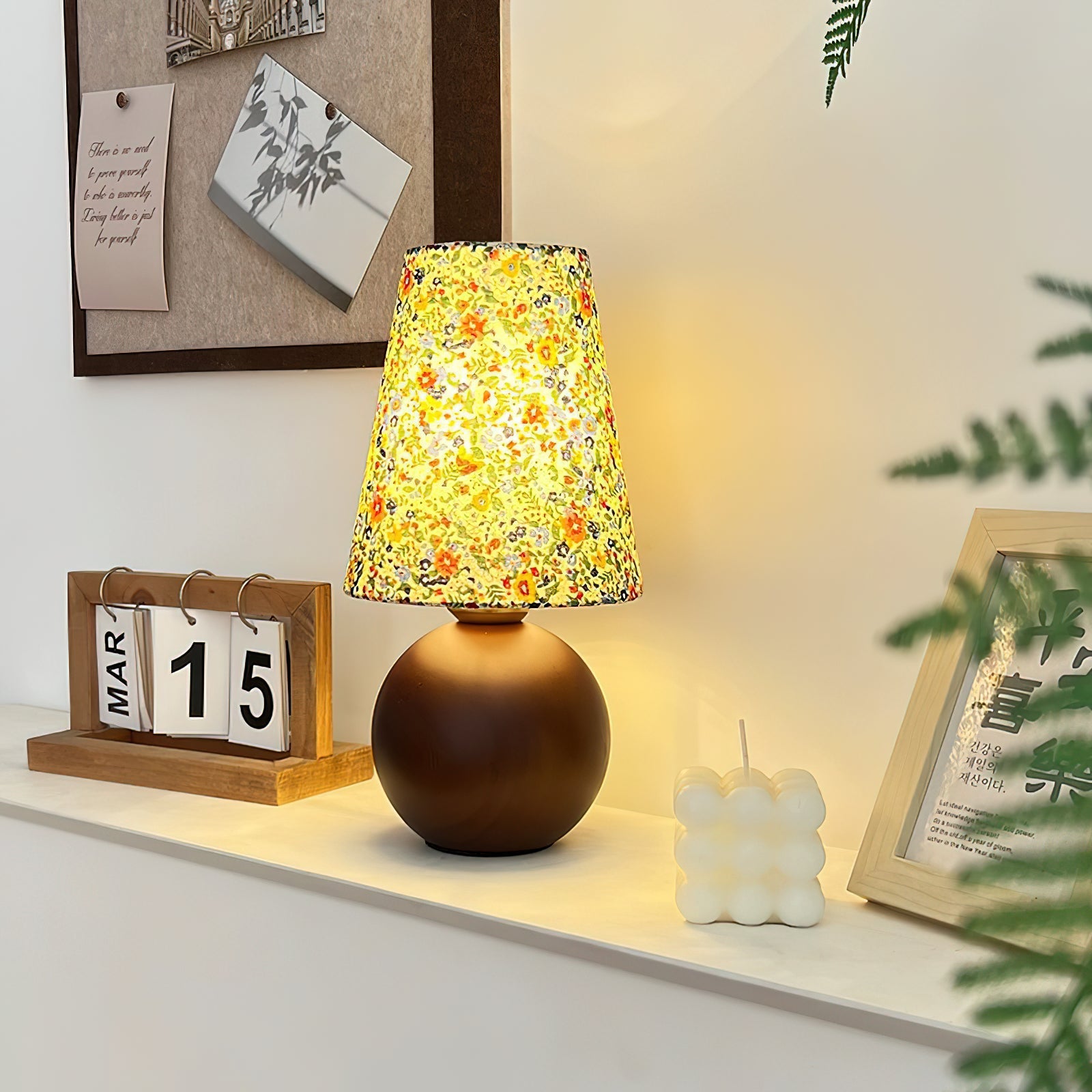 Flora Vintage Wood Table Lamp - Letslighting