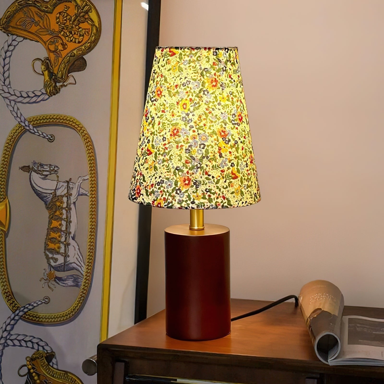 Flora Vintage Wood Table Lamp - Letslighting