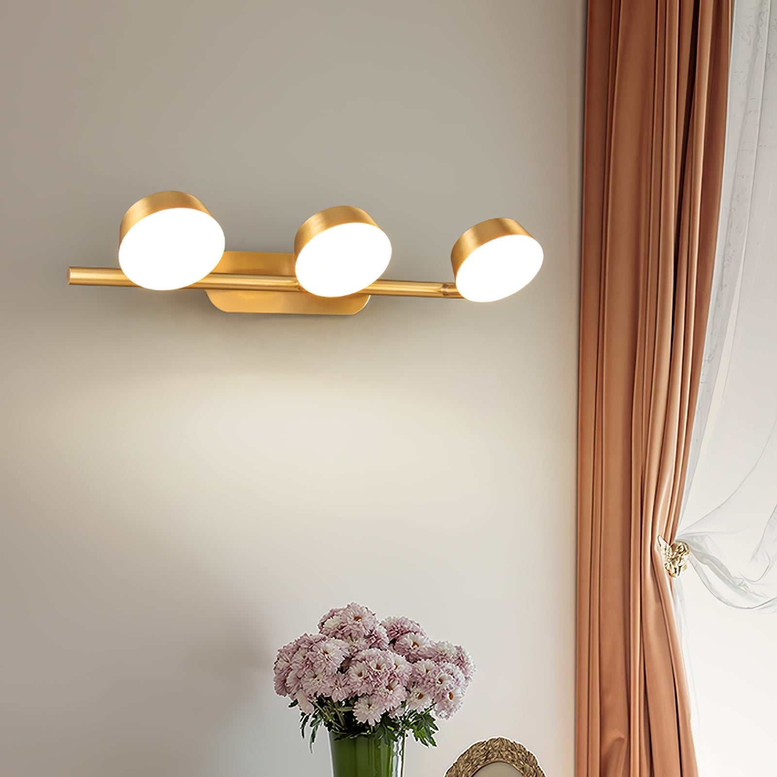 Edward Premium Elegance Vanity Brass Wall Light - Letslighting