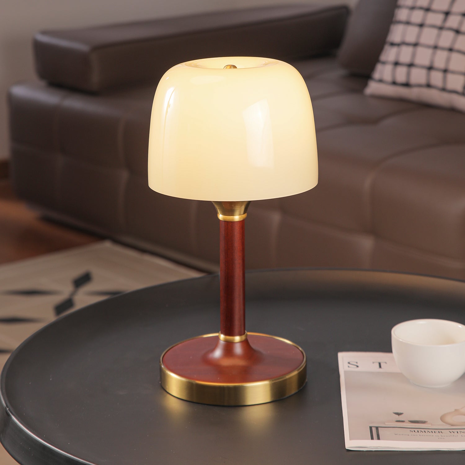 Velonise Wood Retro Table Lamp - Letslighting