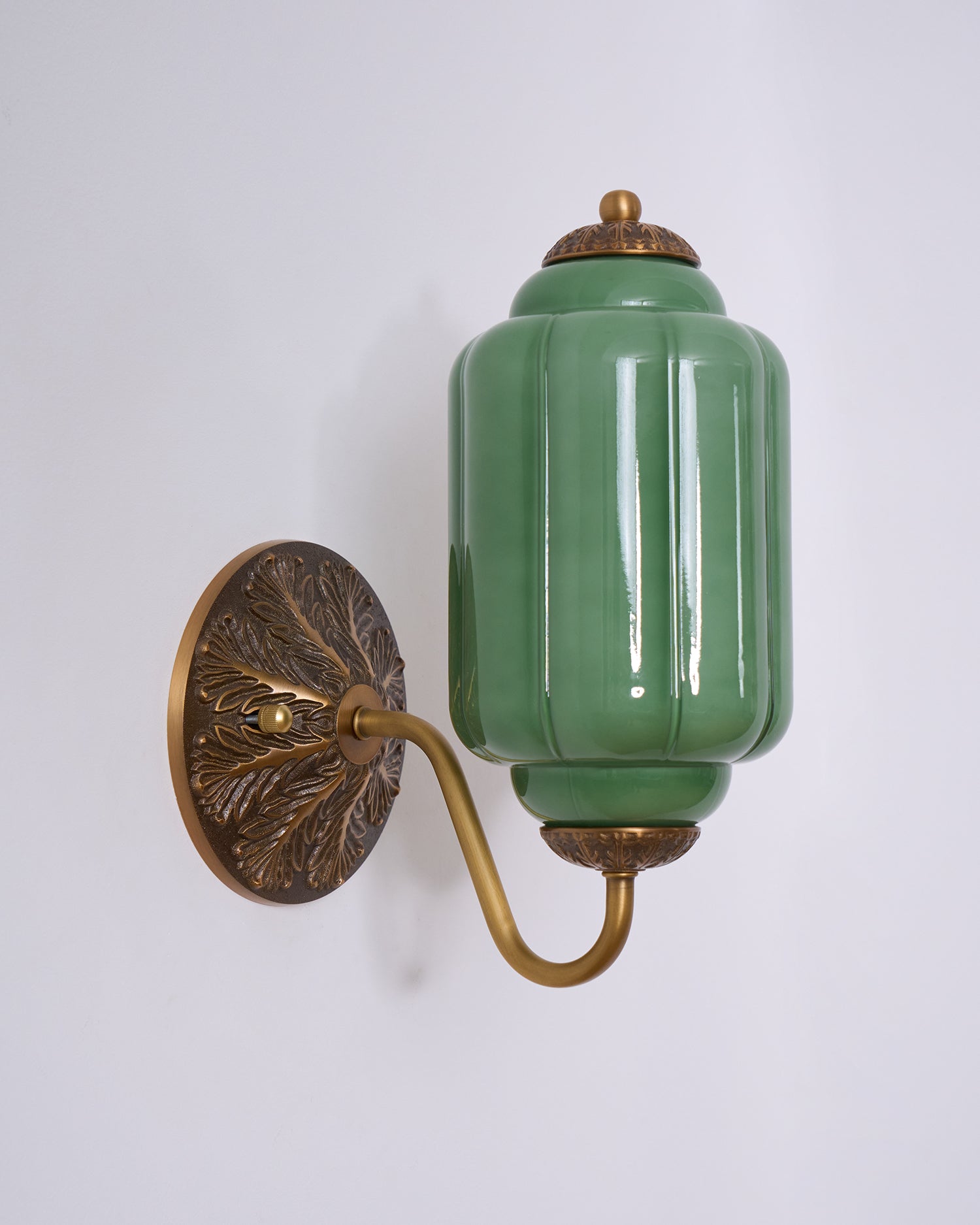 Melvane Vintage Pink Glass Wall Sconce - Letslighting