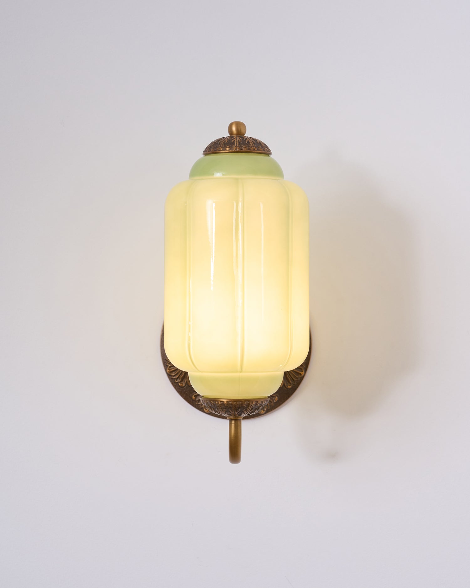 Melvane Vintage Pink Glass Wall Sconce - Letslighting