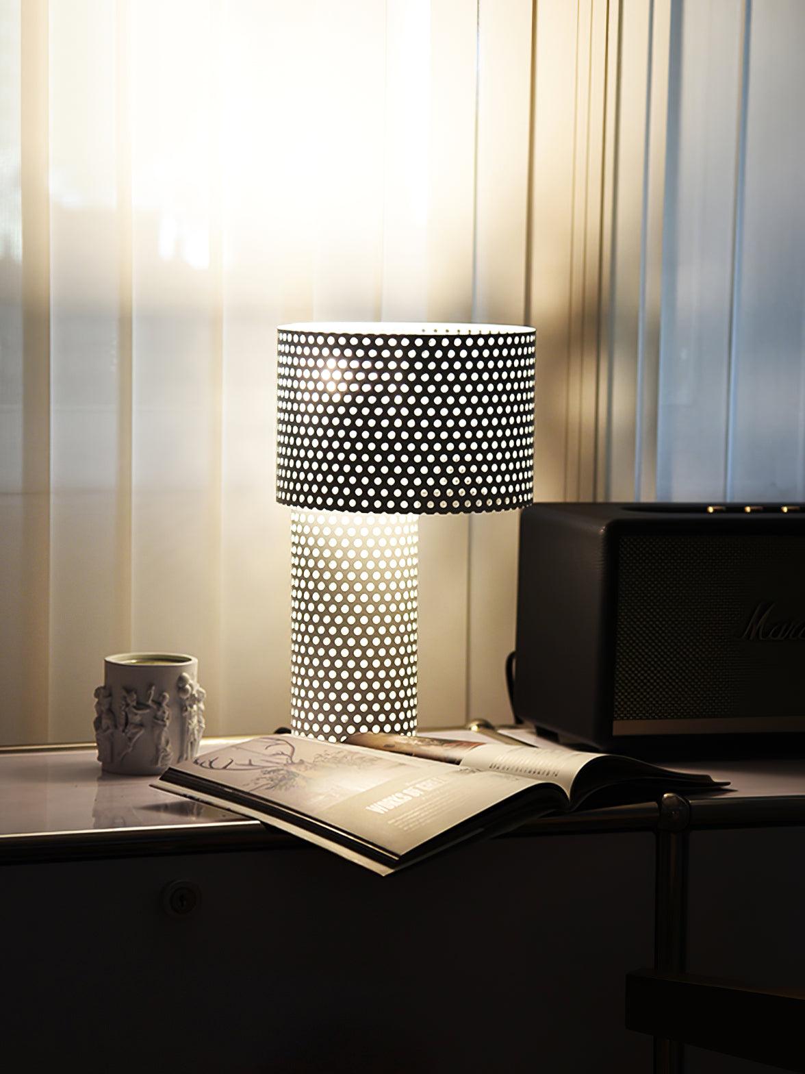 Ilsolyra Table Lamp - Letslighting