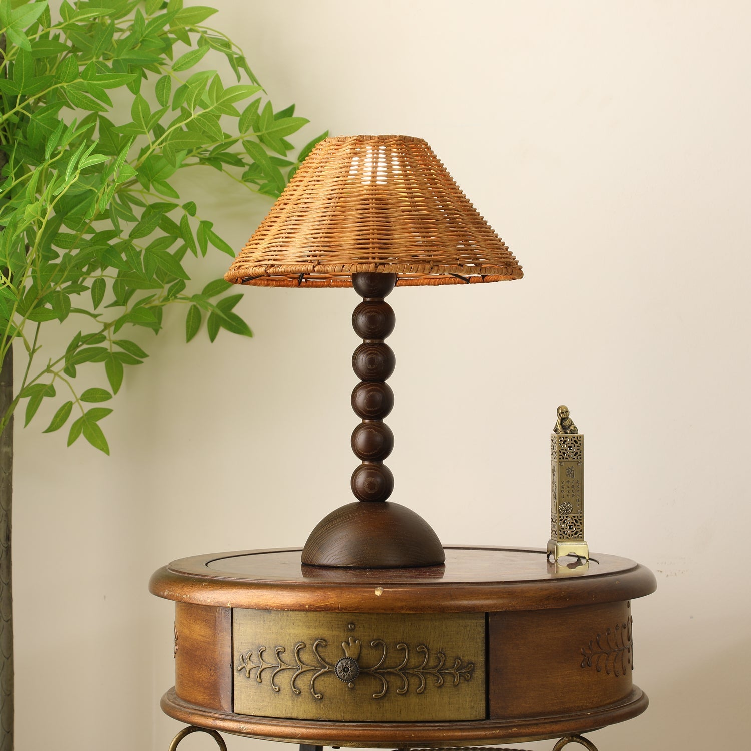 Auroran Wood & Rattan Table Lamp - Letslighting