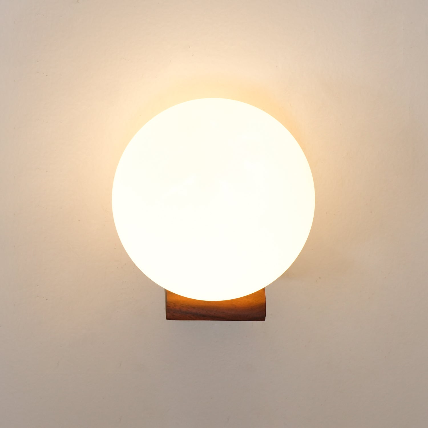 Icarara Modern Minimalist Orb Wood Glass Wall Lamp - Letslighting