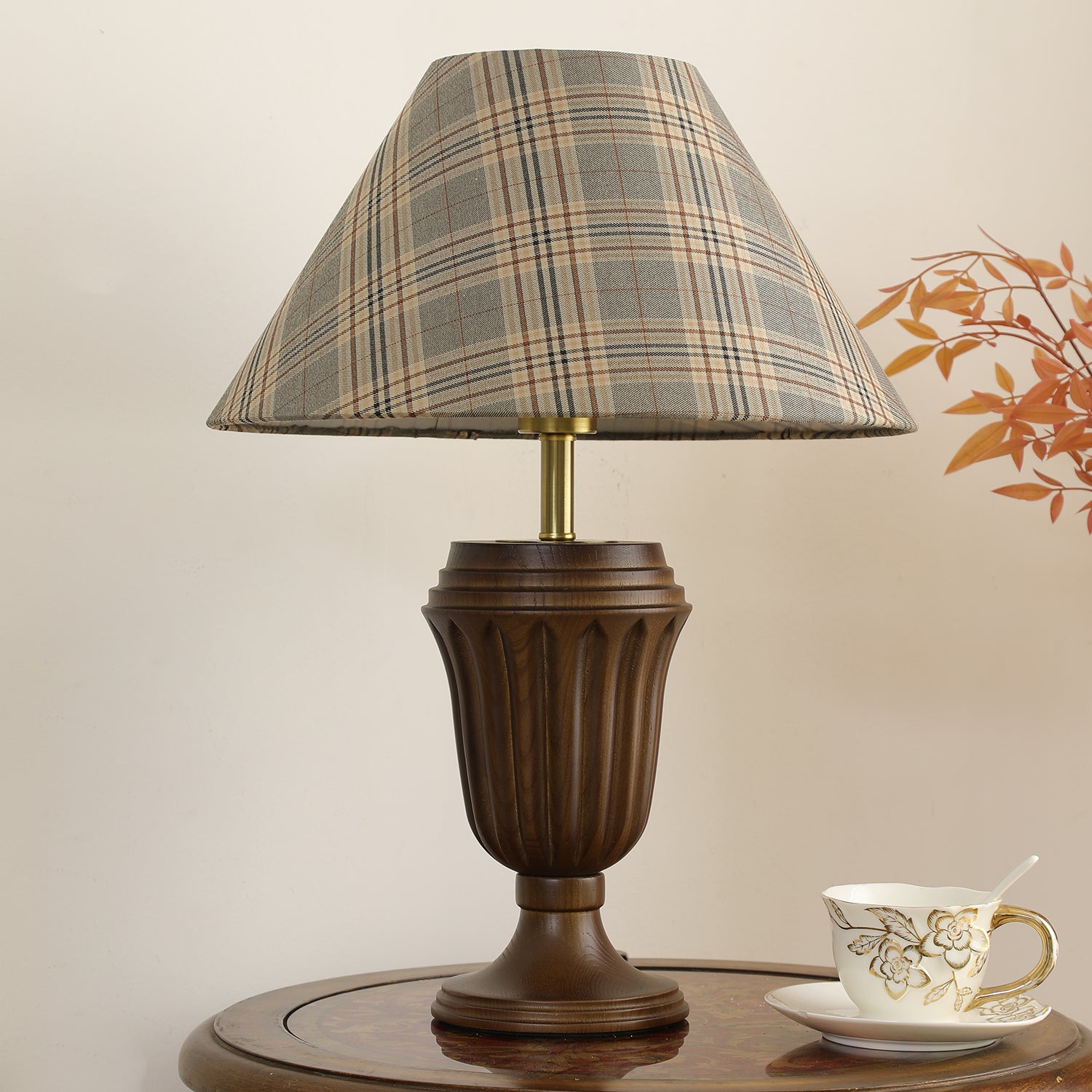 Orione Wood & Fabric Table Lamp - Letslighting