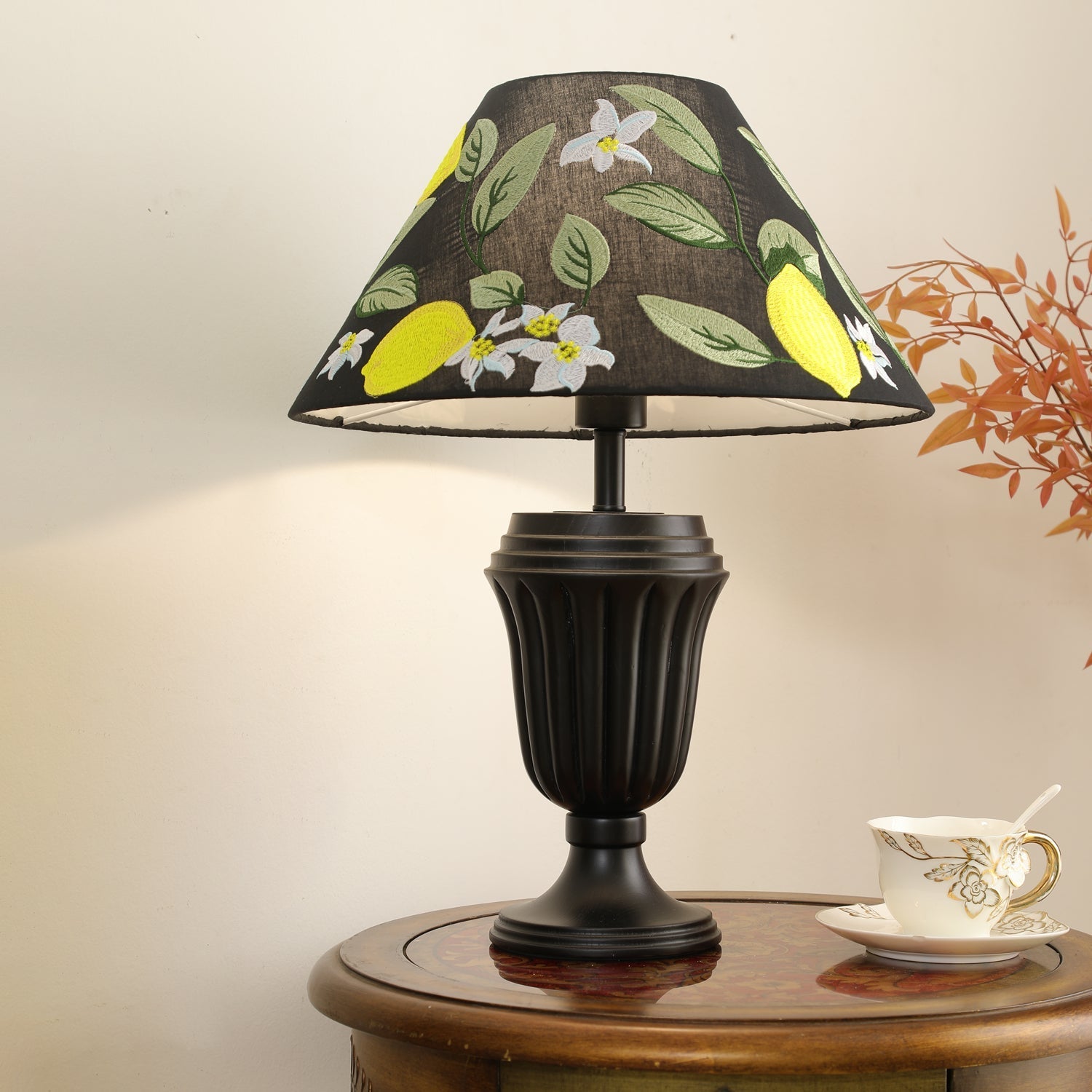 Orione Wood & Fabric Table Lamp - Letslighting