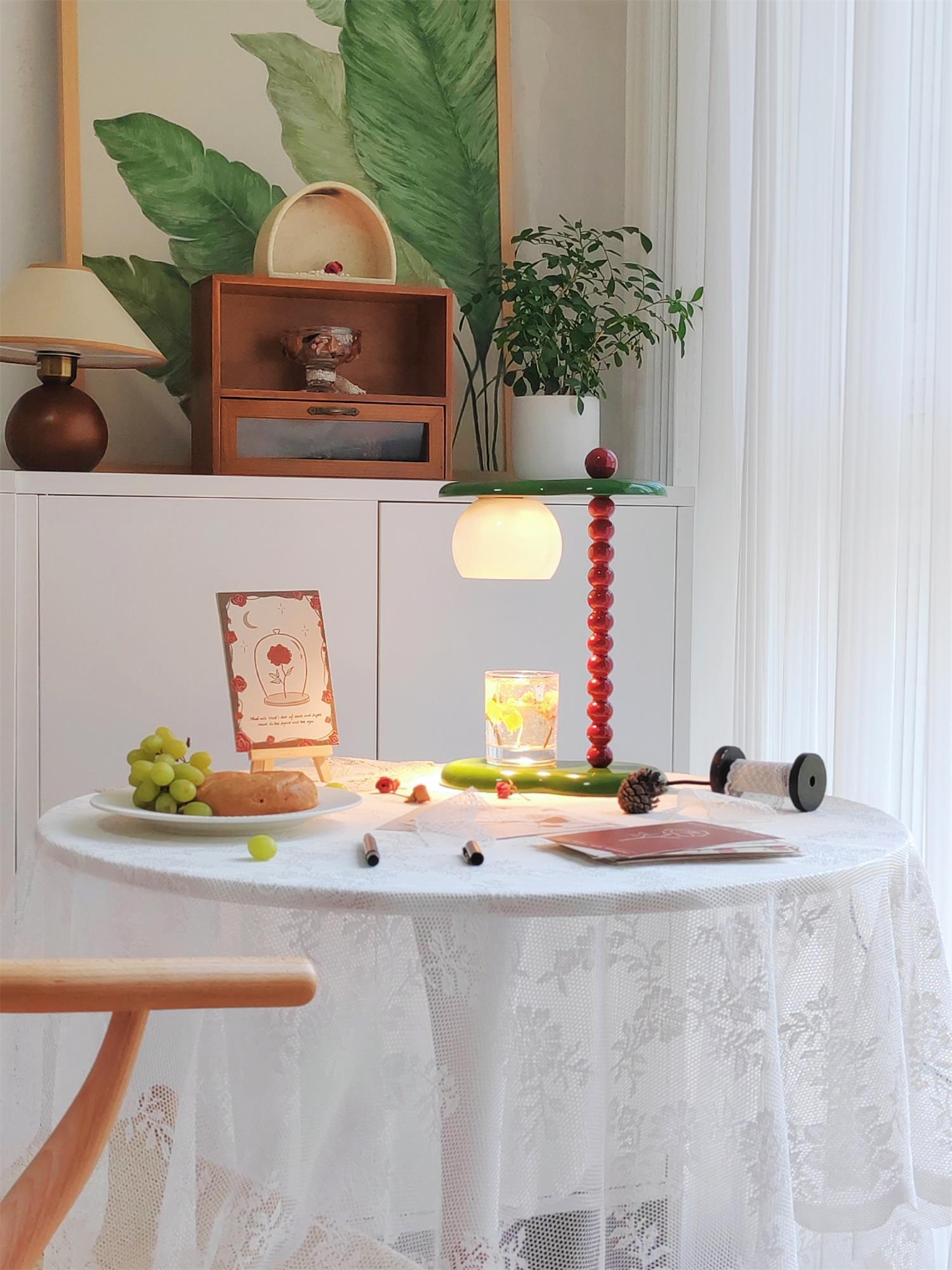 Viloce Resin Traditional Table Lamp - Letslighting