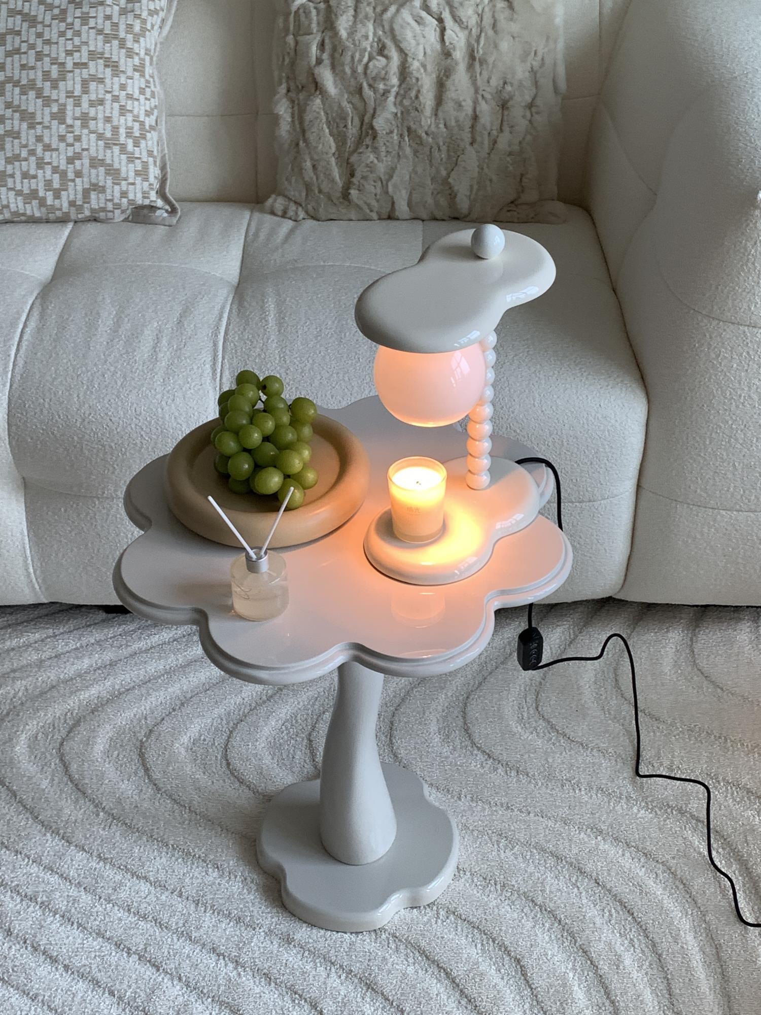 Viloce Resin Traditional Table Lamp - Letslighting