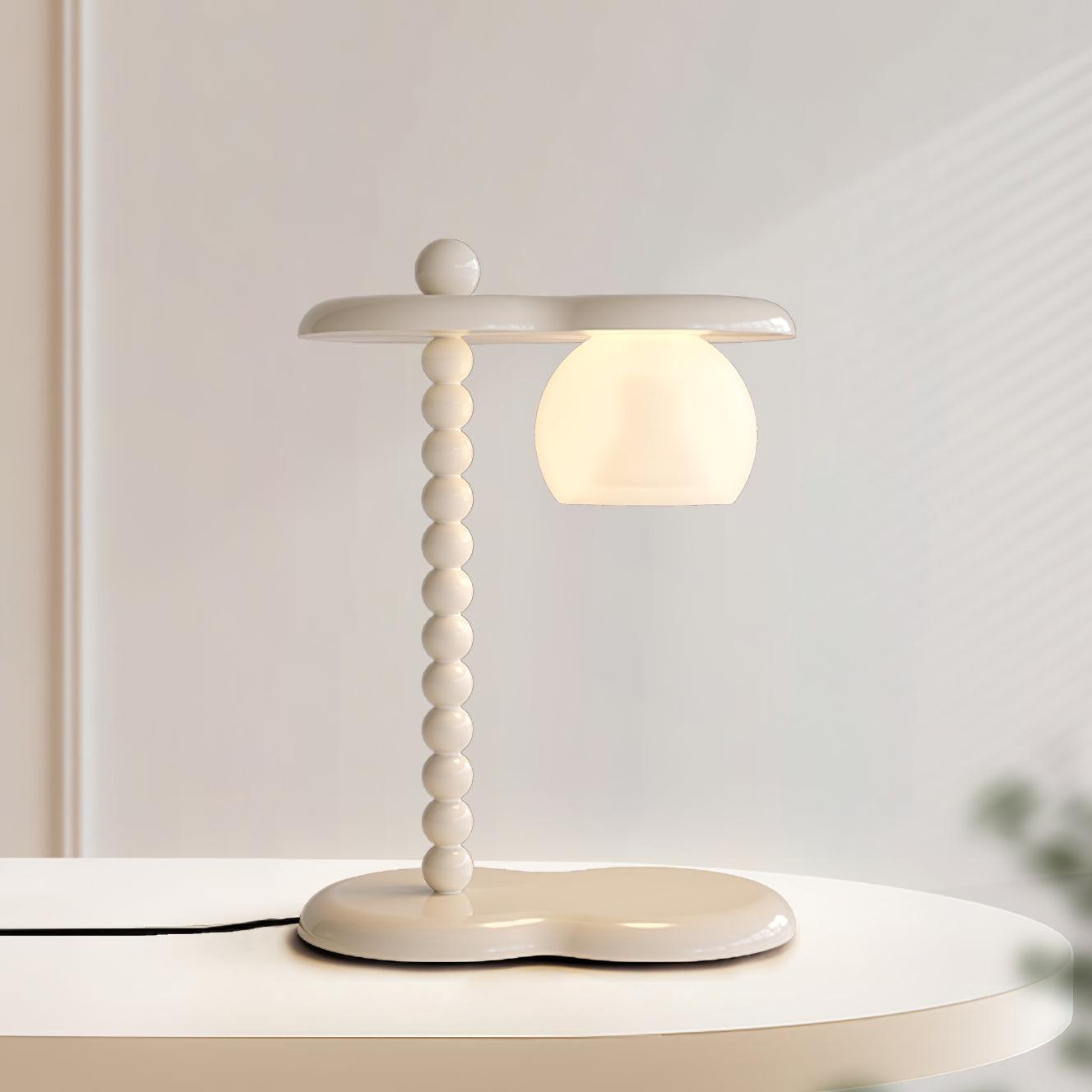 Viloce Resin Traditional Table Lamp - Letslighting