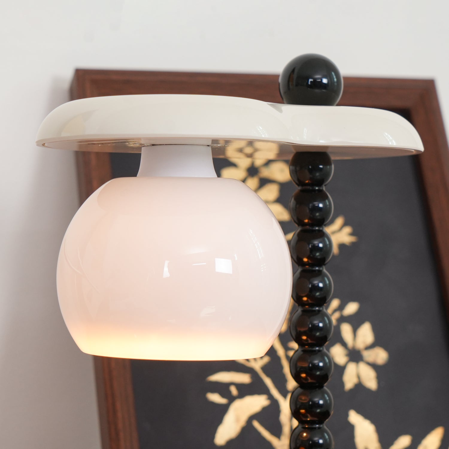 Viloce Resin Traditional Table Lamp - Letslighting