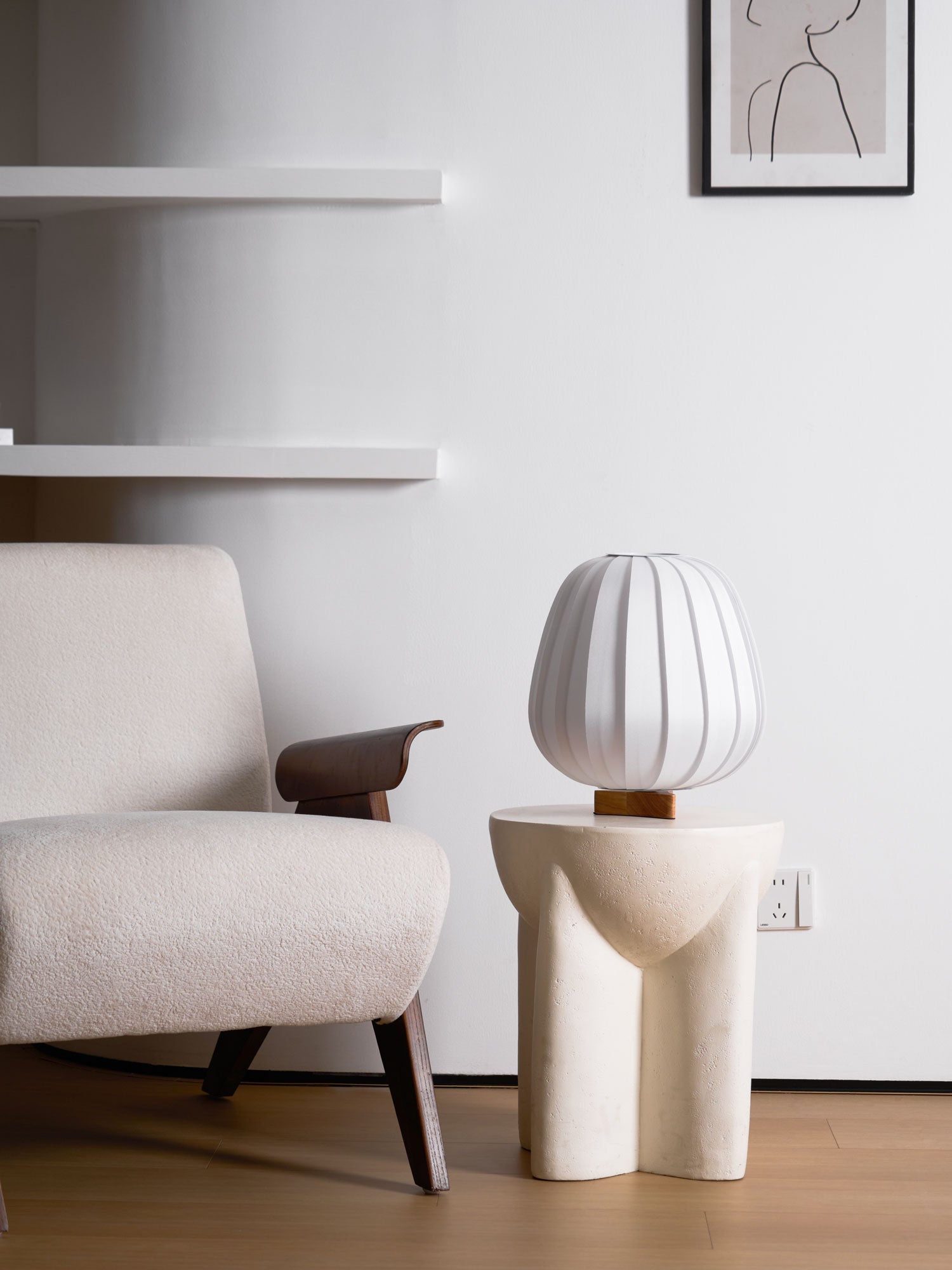 Fabric Minimalist Table Lamp - Blowlighting