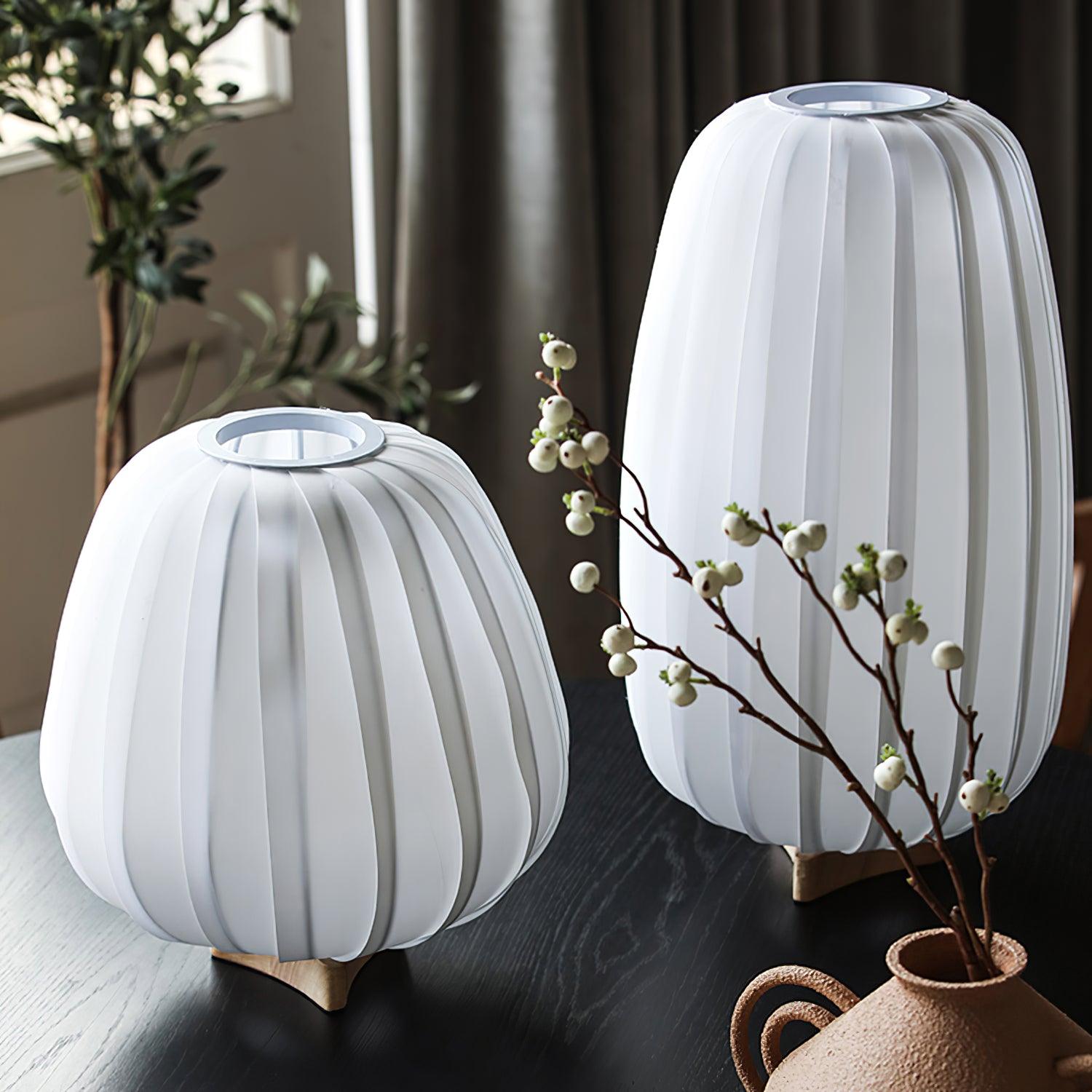 Fabric Minimalist Table Lamp - Blowlighting