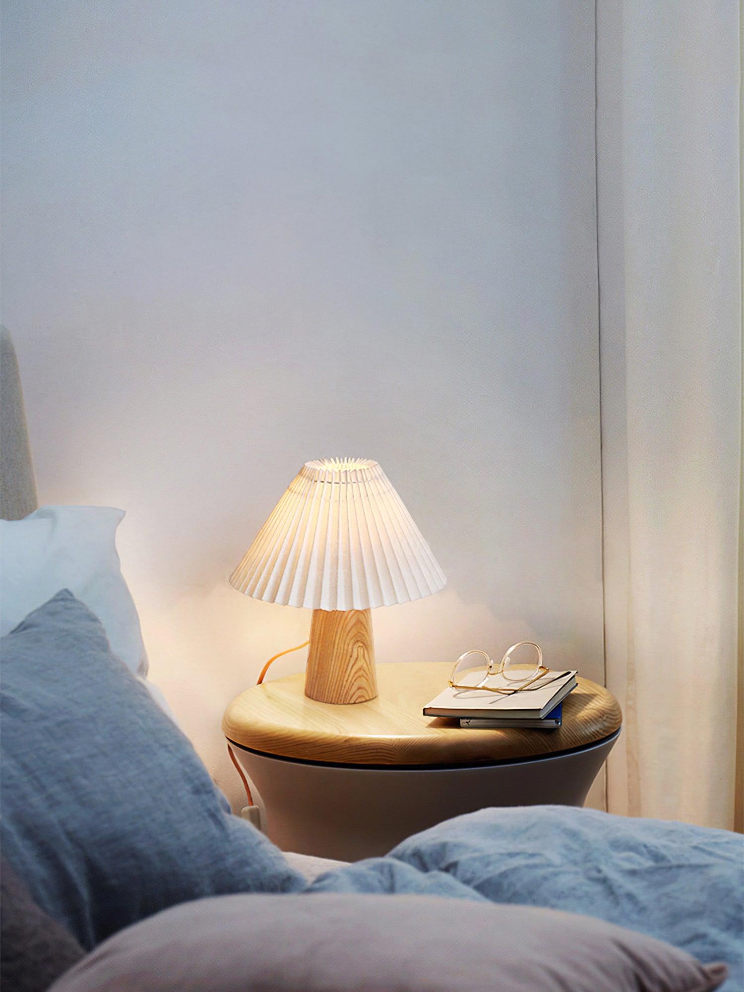 Martha Minimalist Wood Table Lamp - Letslighting