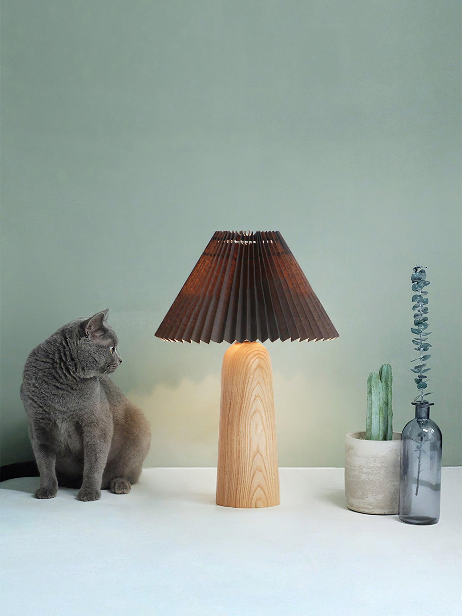 Martha Minimalist Wood Table Lamp - Letslighting