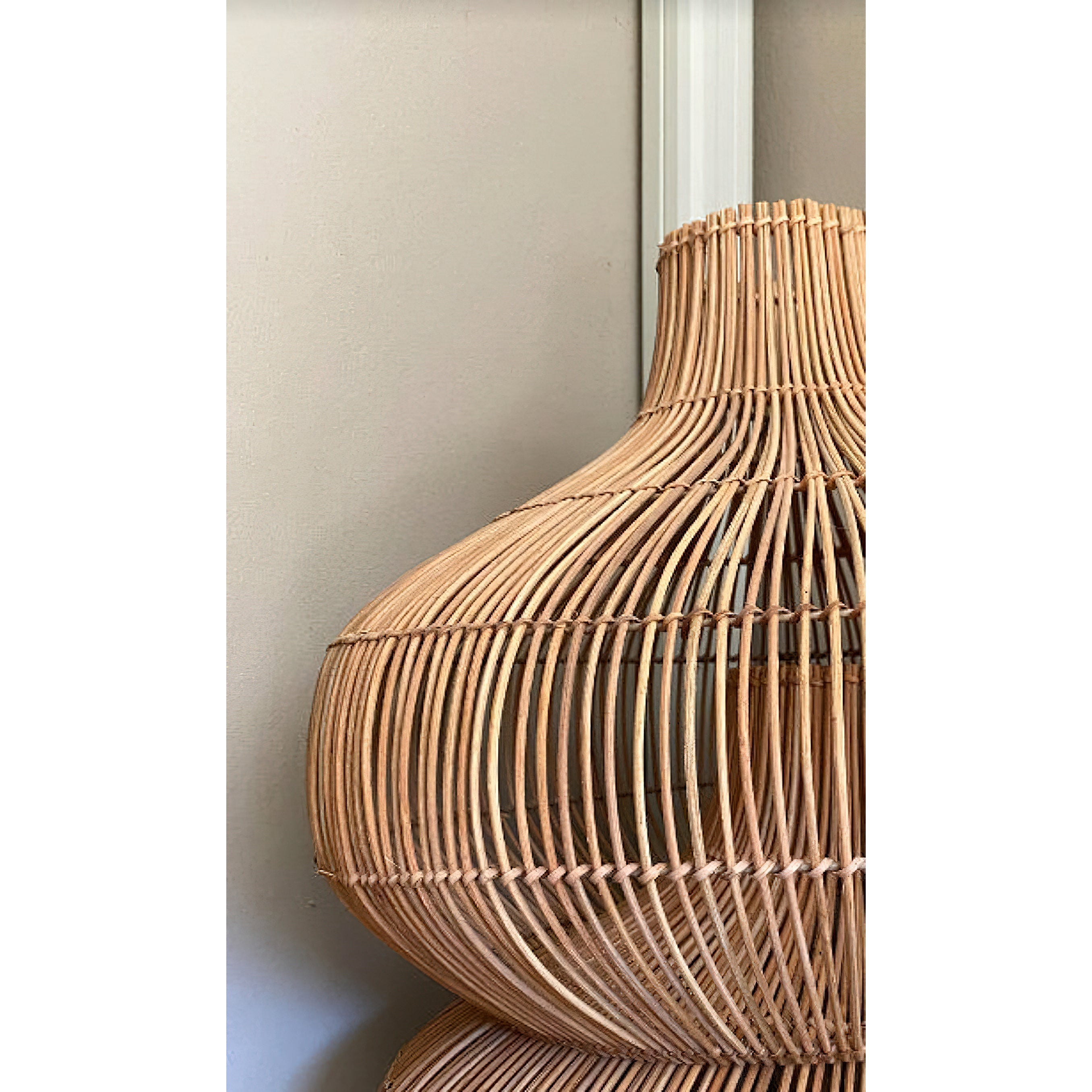 Elsilira Elegance Natural Rattan Pendant Lamp - Letslighting