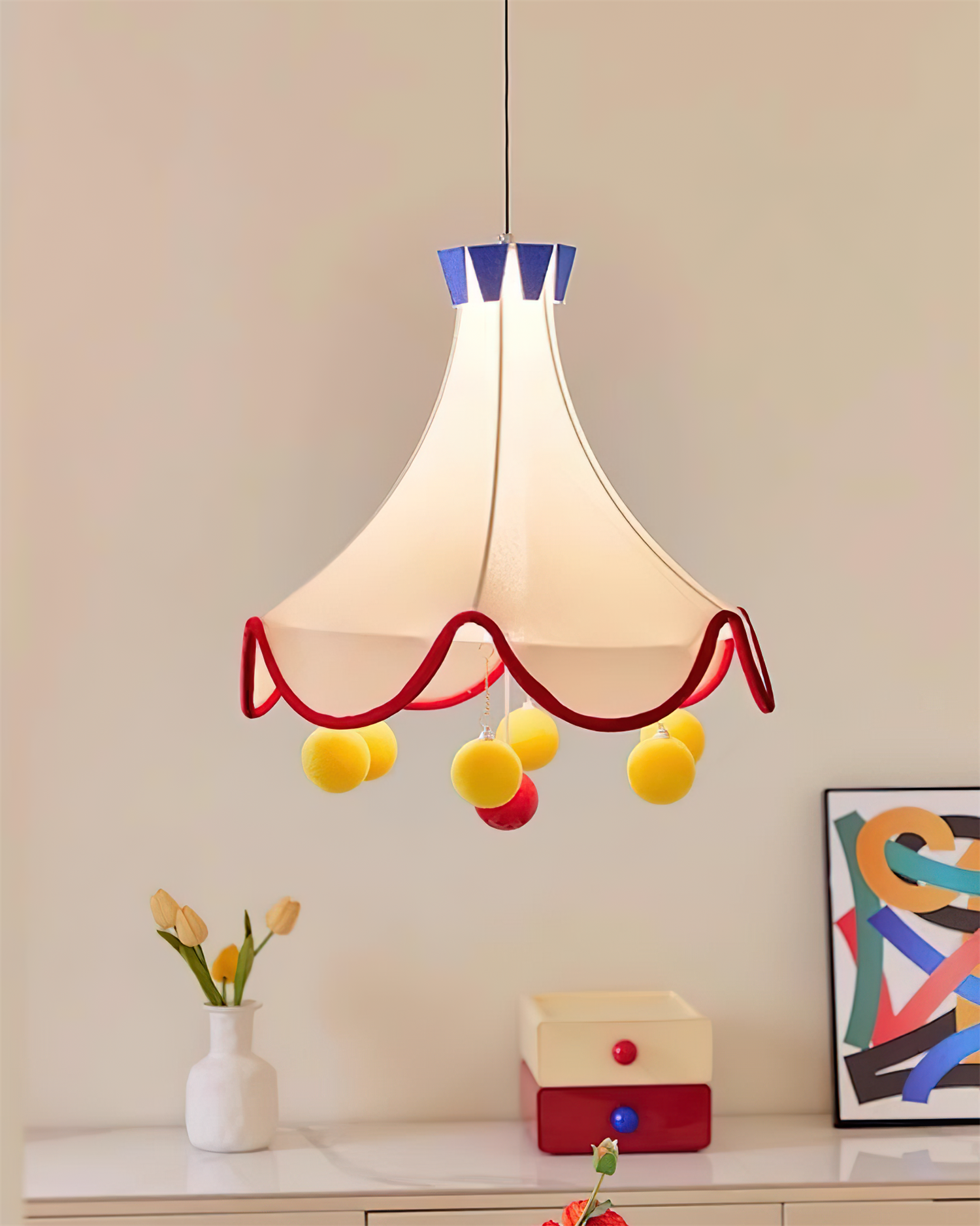 Finaflor Pendant Lamp Scalloped Pom-Pom - Letslighting