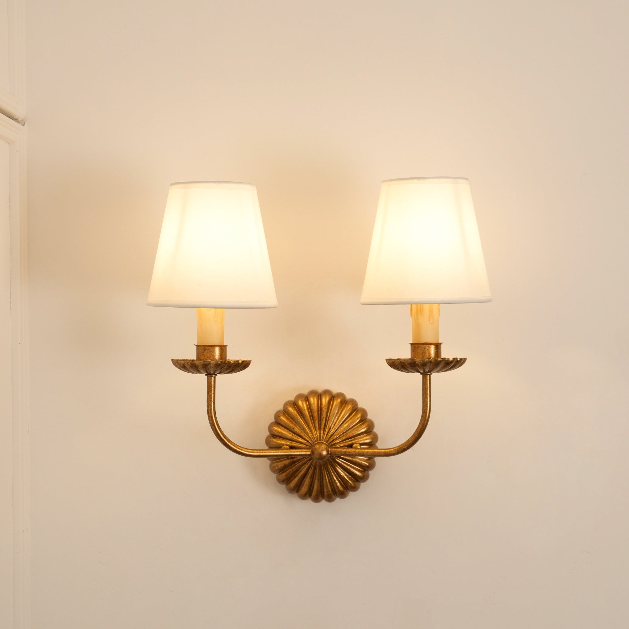 Kristy Wall Lamp Antique Candles Shape