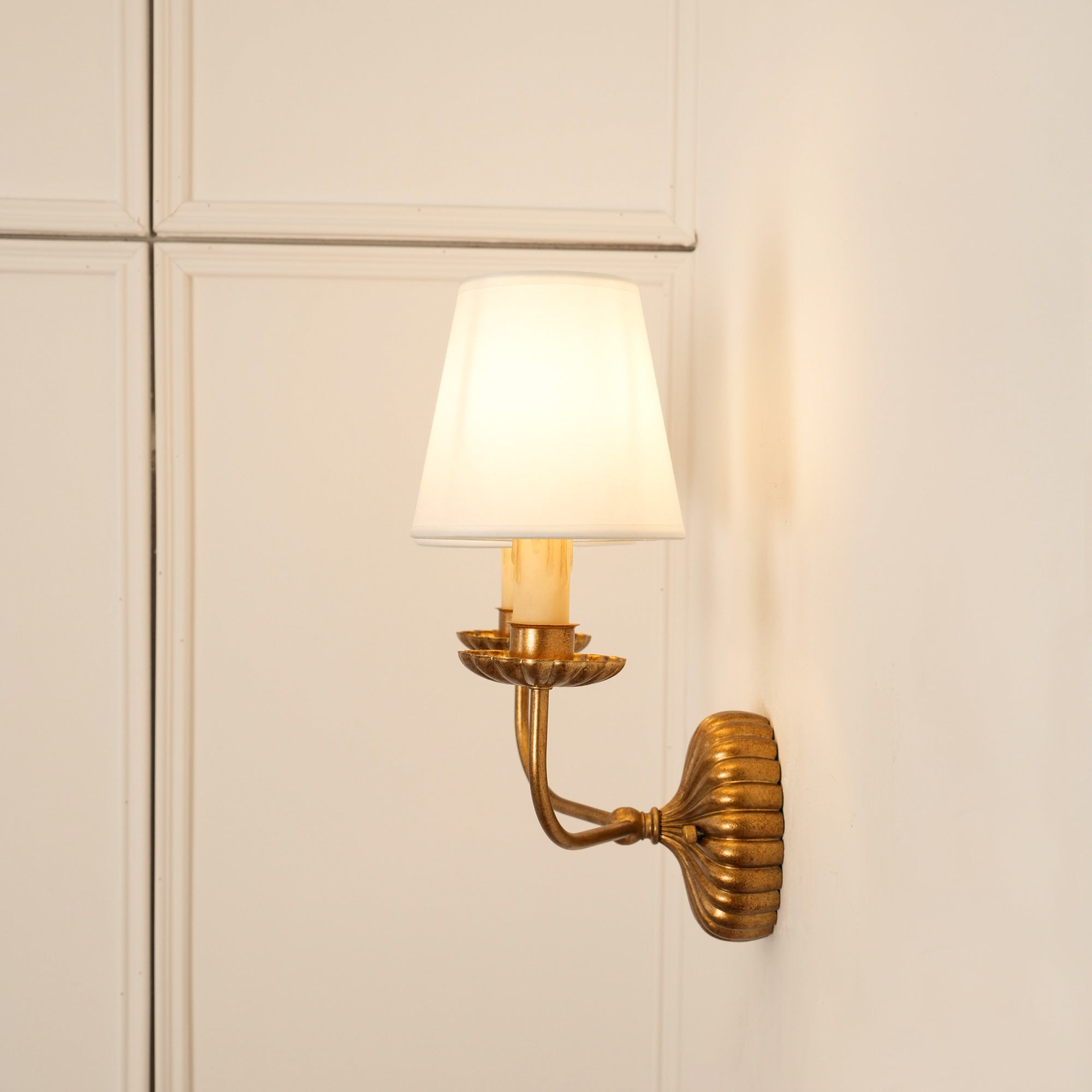 Kristy Wall Lamp Antique Candles Shape