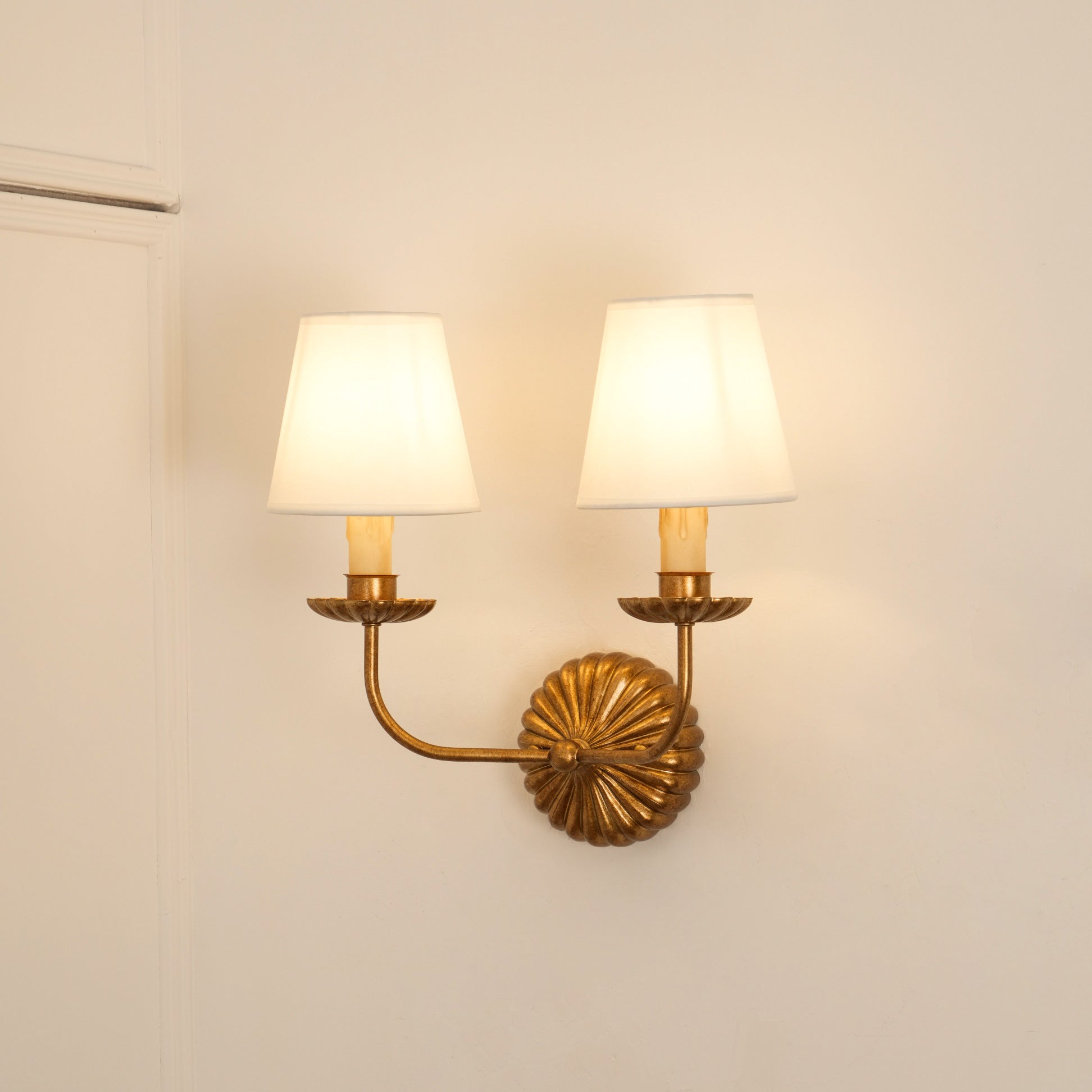 Kristy Wall Lamp Antique Candles Shape