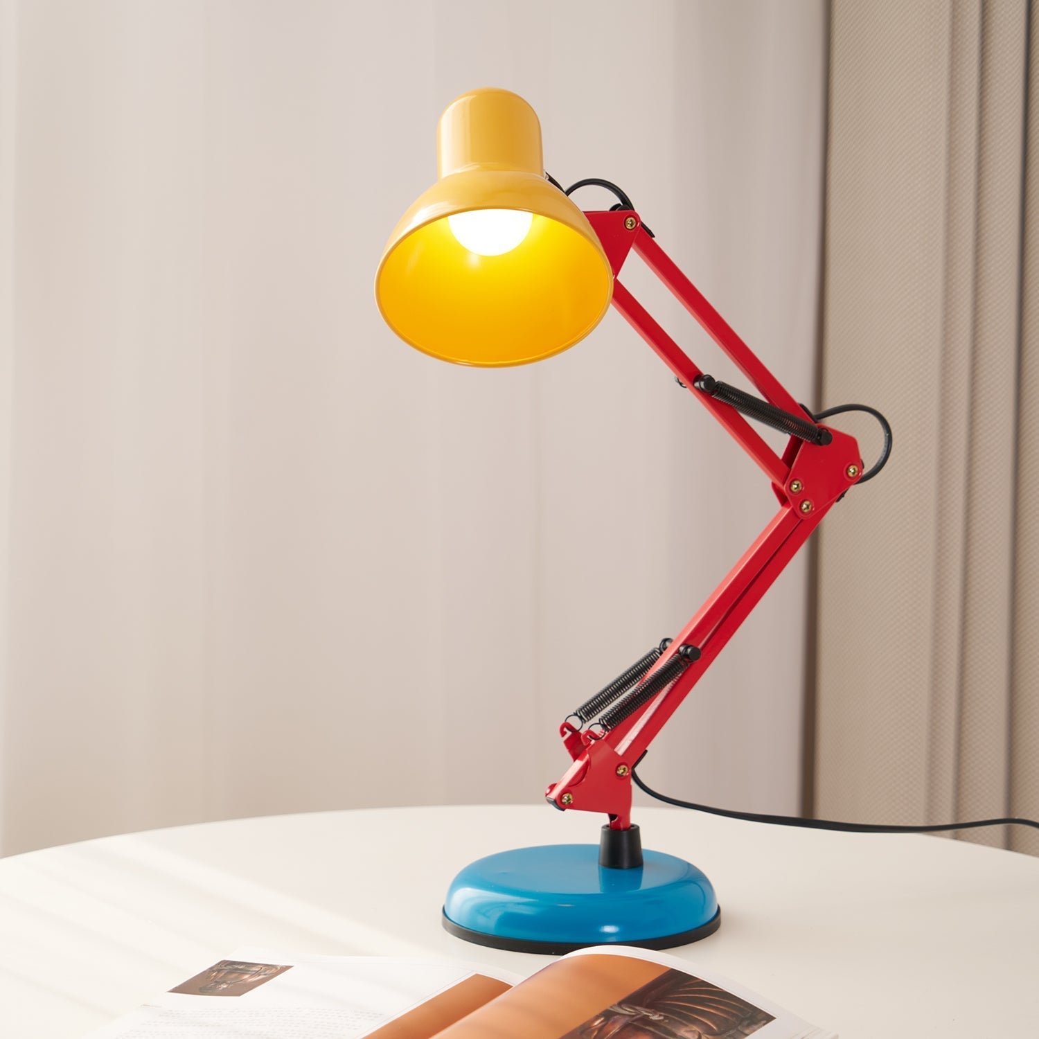 Jamie Modern Table Lamp - Letslighting