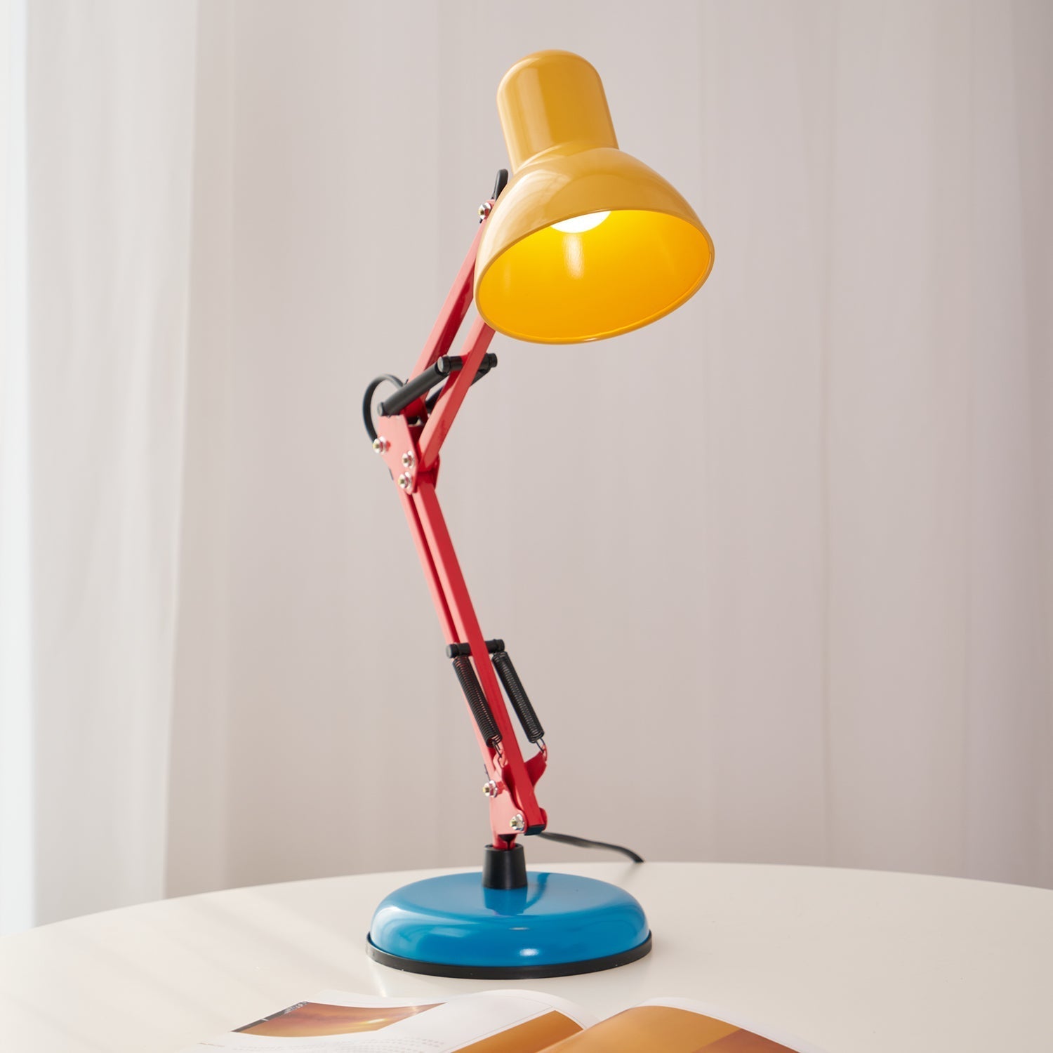 Jamie Modern Table Lamp - Letslighting