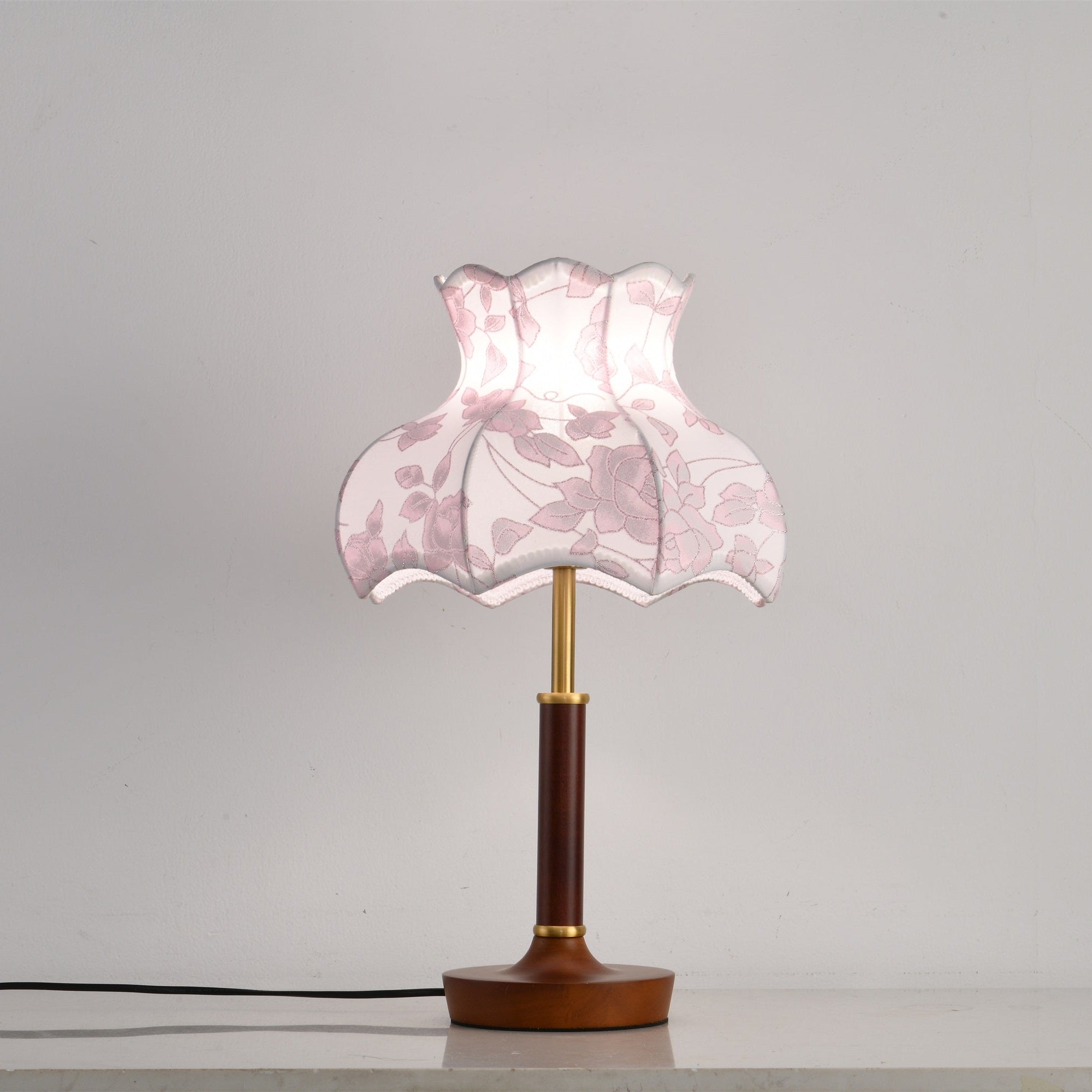 Naomi Vintage Table Lamp - Letslighting