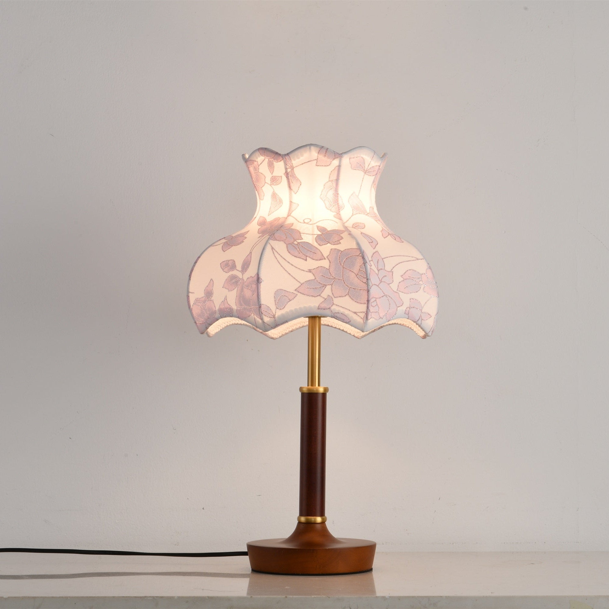 Naomi Vintage Table Lamp - Letslighting
