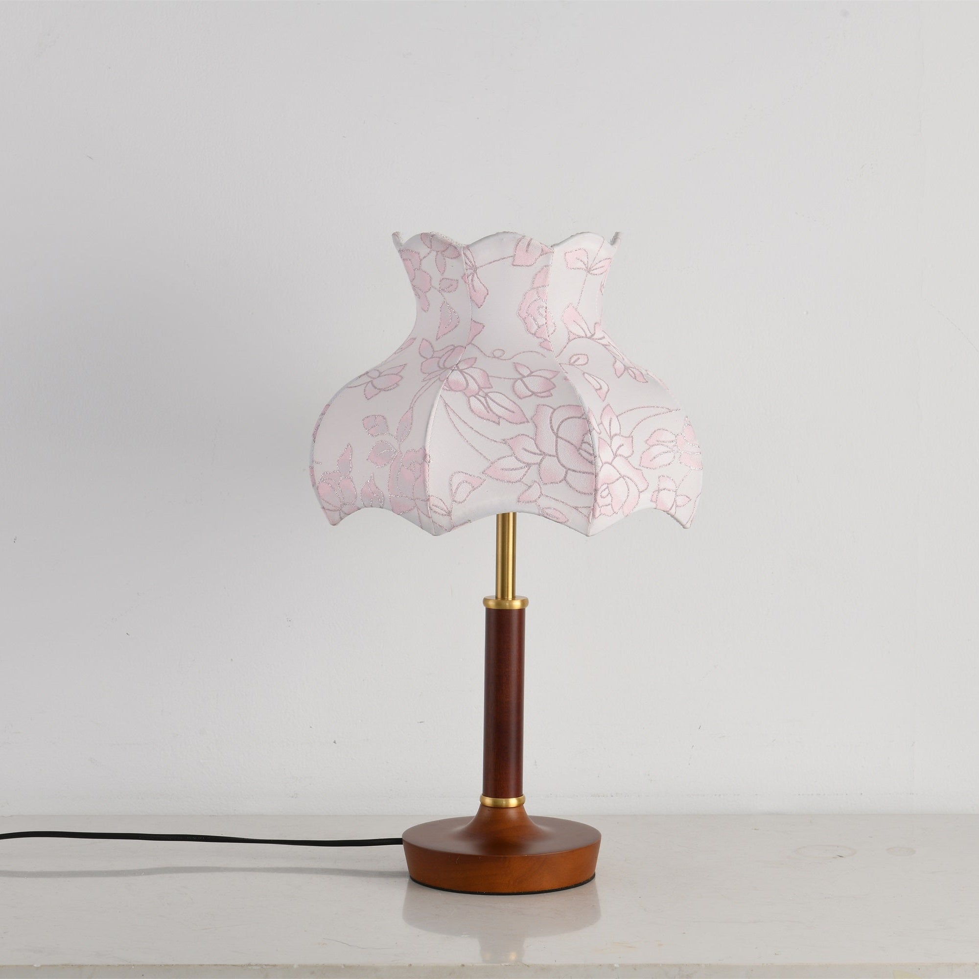Naomi Vintage Table Lamp - Letslighting