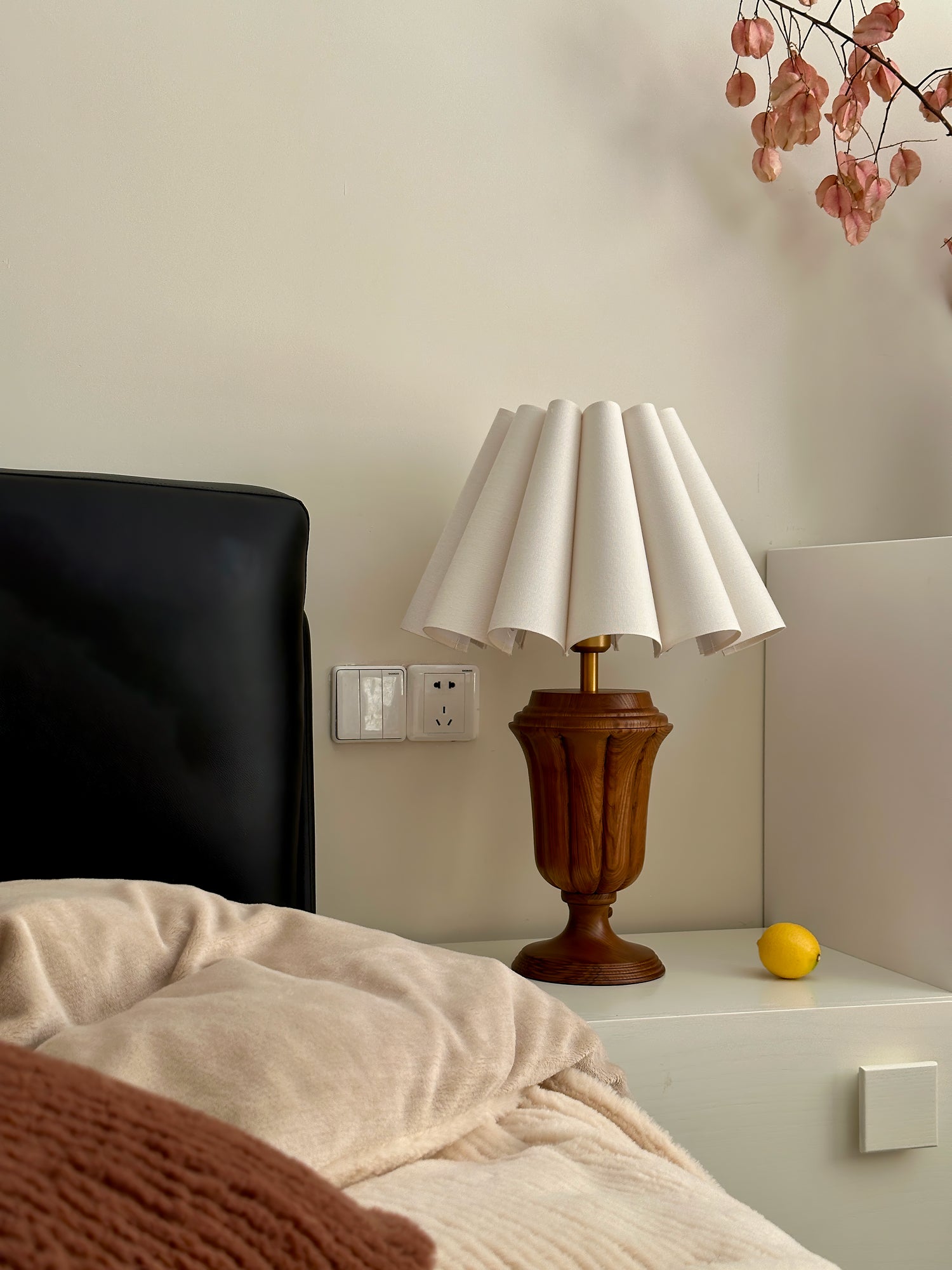 Vireo Wood & Fabric Table Lamp - Letslighting