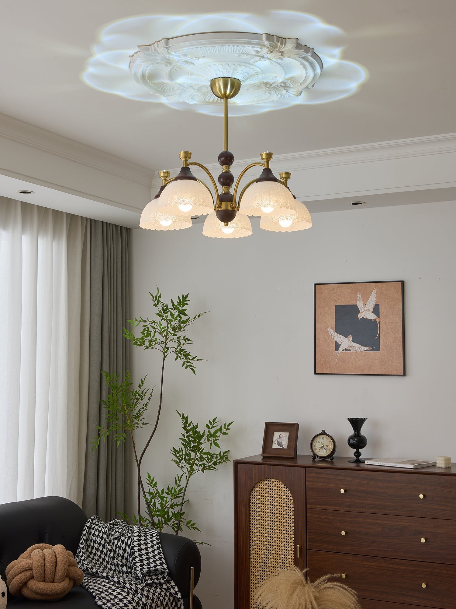 Vosolir Traditional Elegance Wood Chandelier - Letslighting