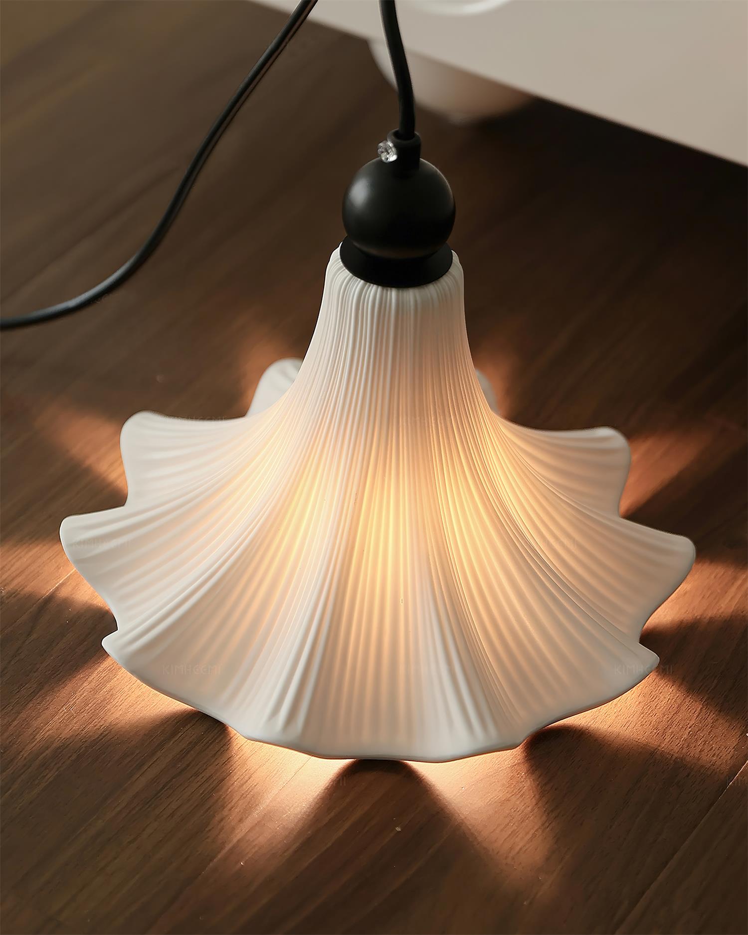 Florin Floral Ripple Pendant Lamp - Letslighting