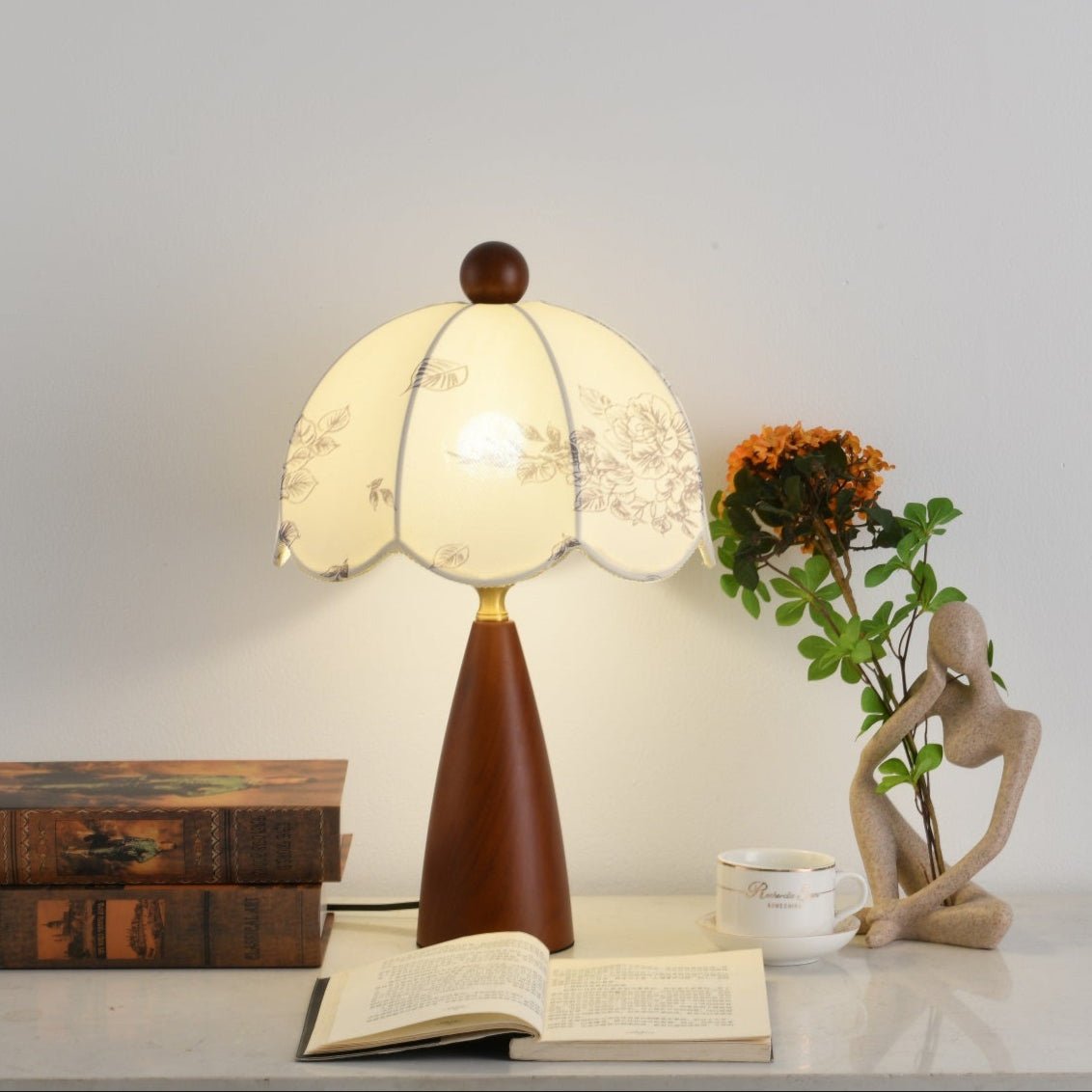 Ruby Vintage Table Lamp - Letslighting