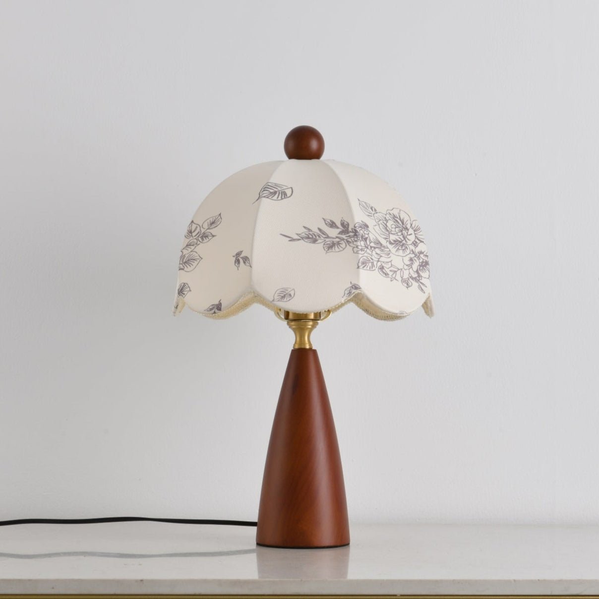 Ruby Vintage Table Lamp - Letslighting