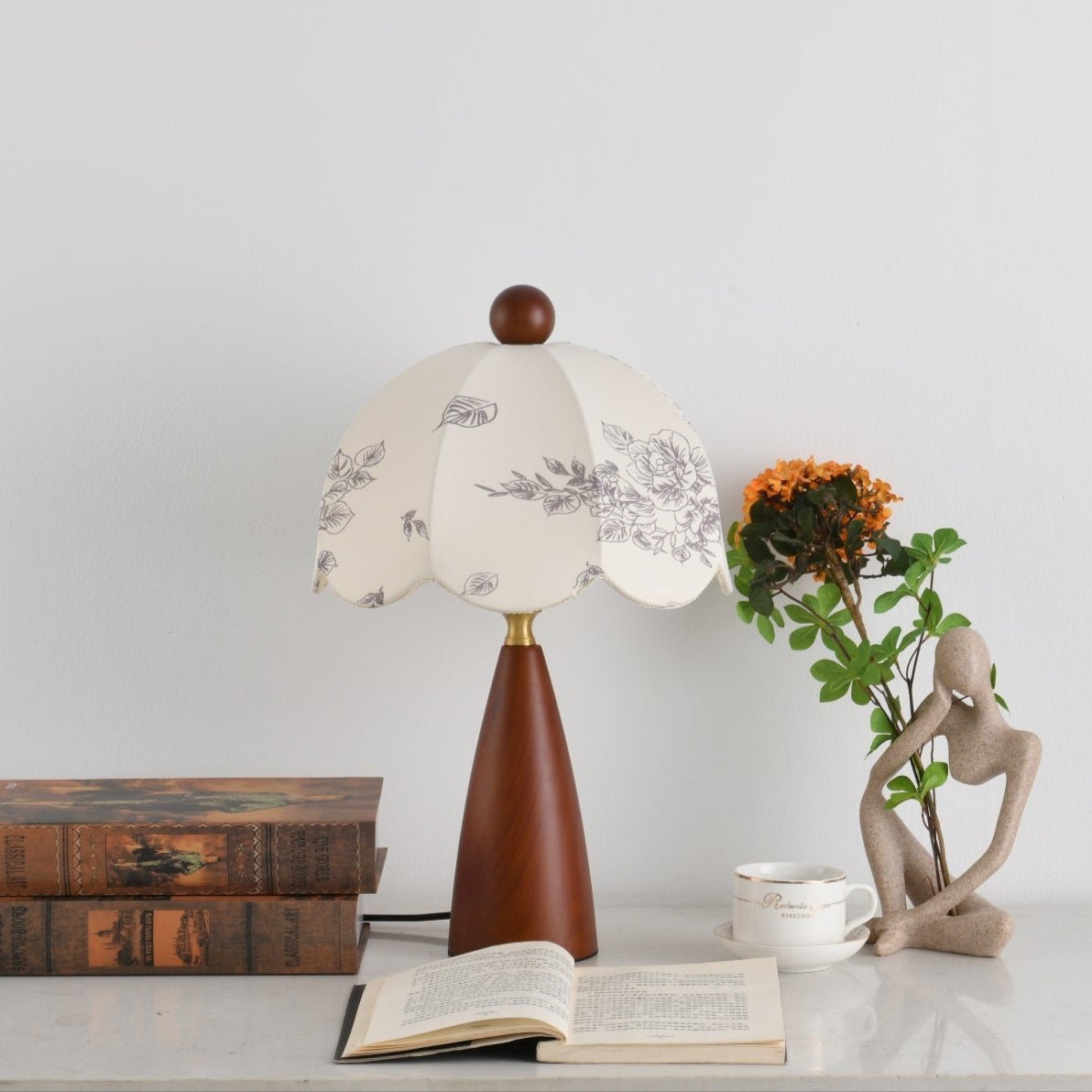 Ruby Vintage Table Lamp - Letslighting