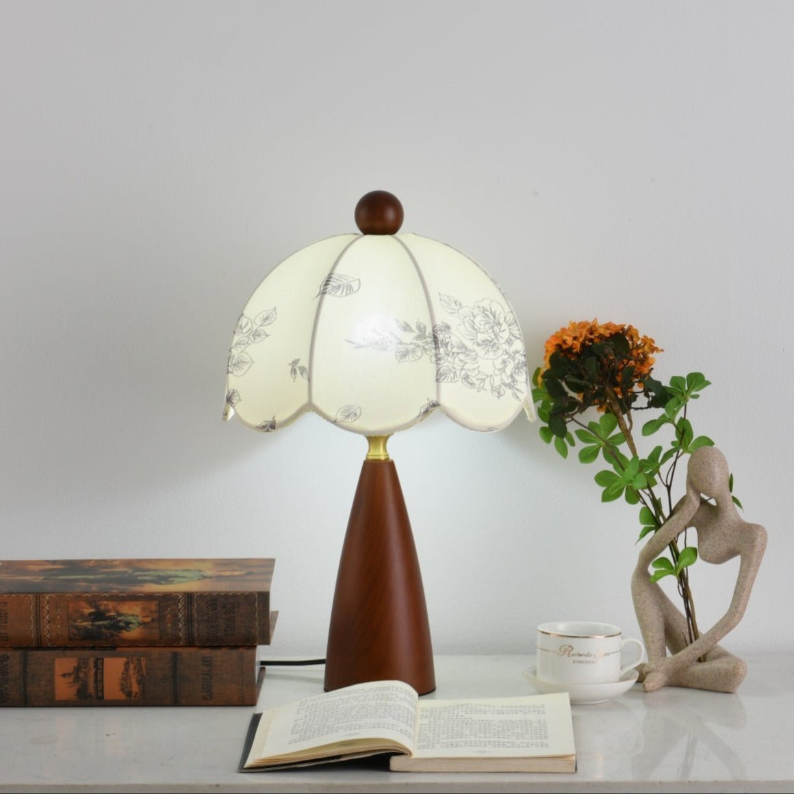 Ruby Vintage Table Lamp - Letslighting