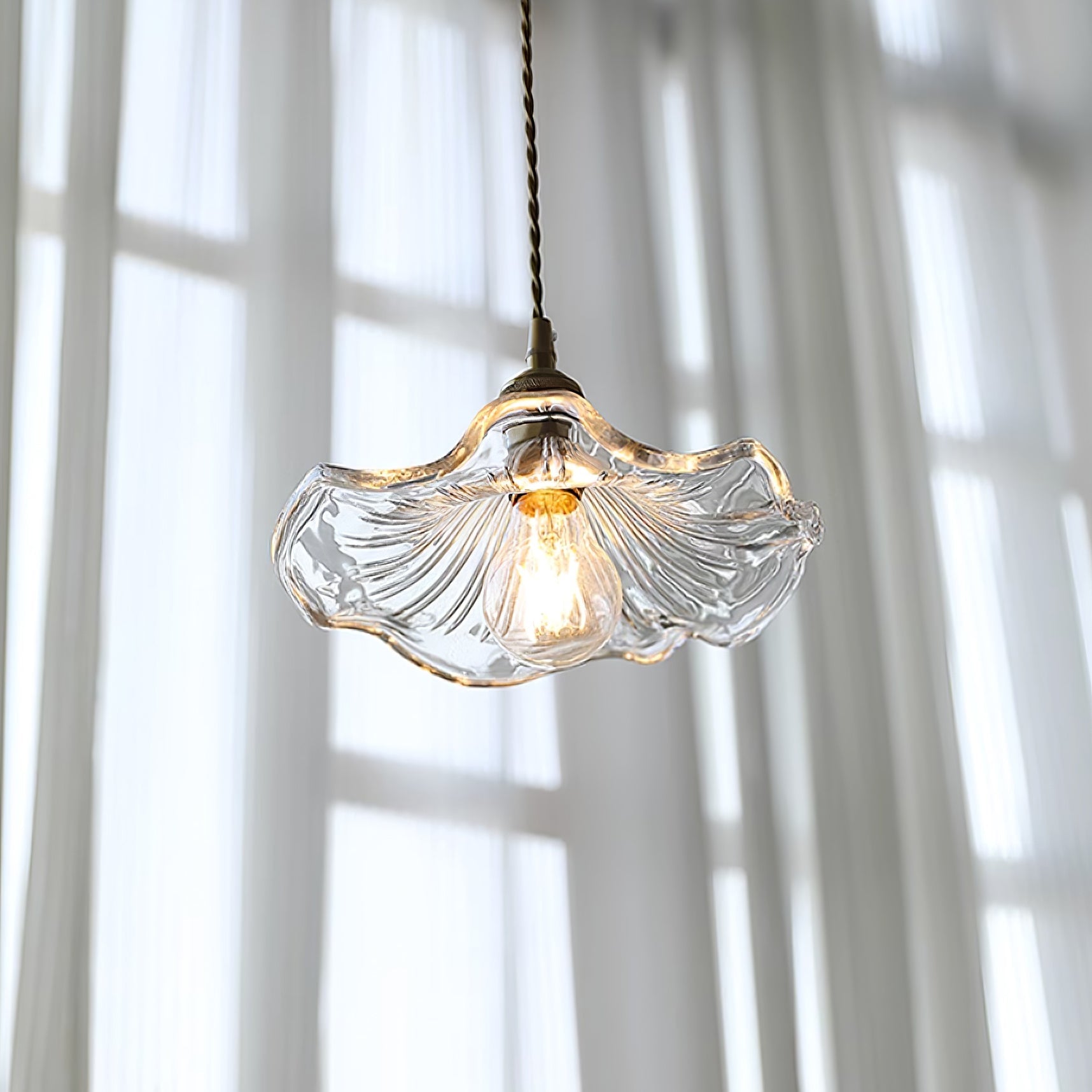 Aria Flower Glass Hanging Pendant Light Hardwire / Plug