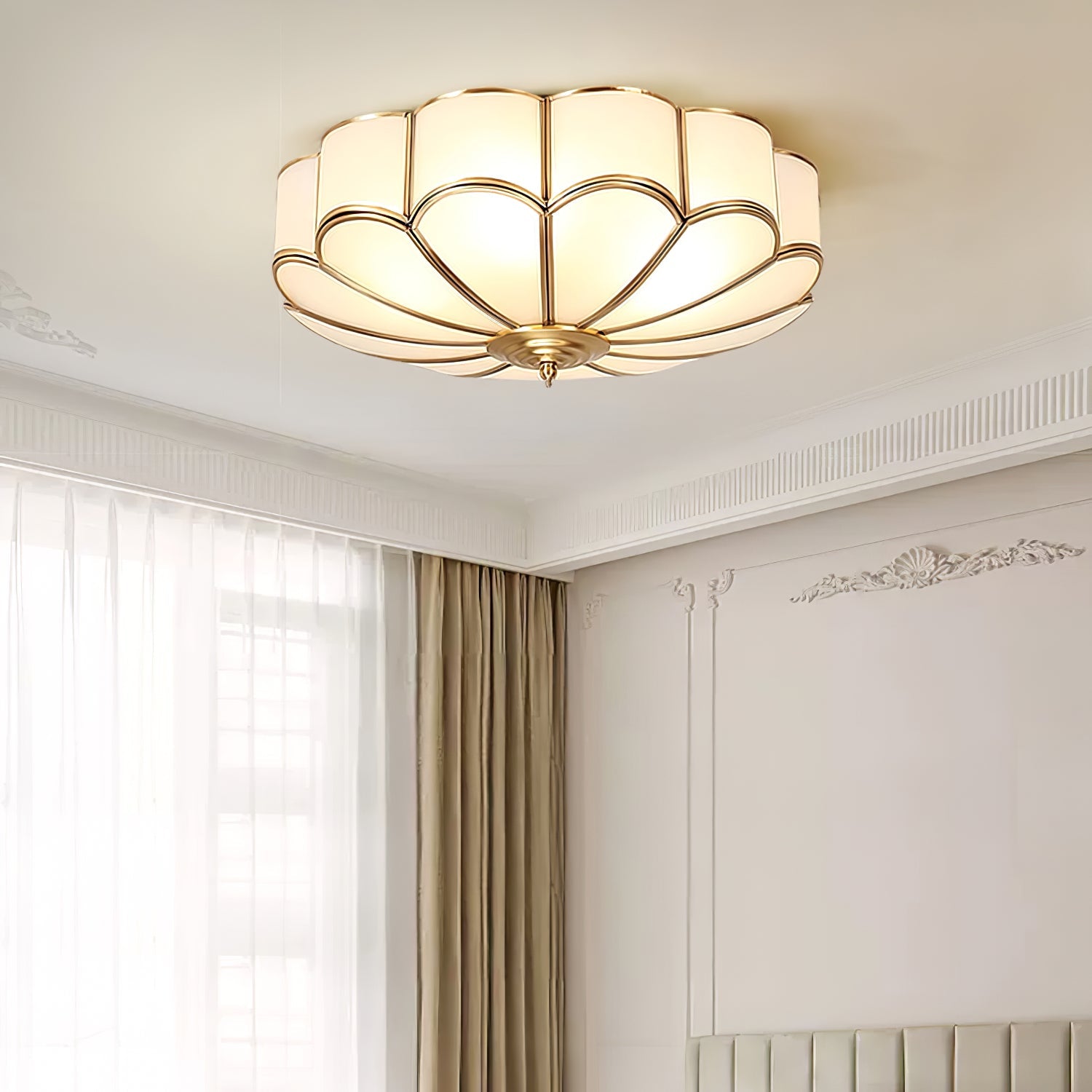 Tiffany Ceiling Light Flower Shape Frosted Glass Brass