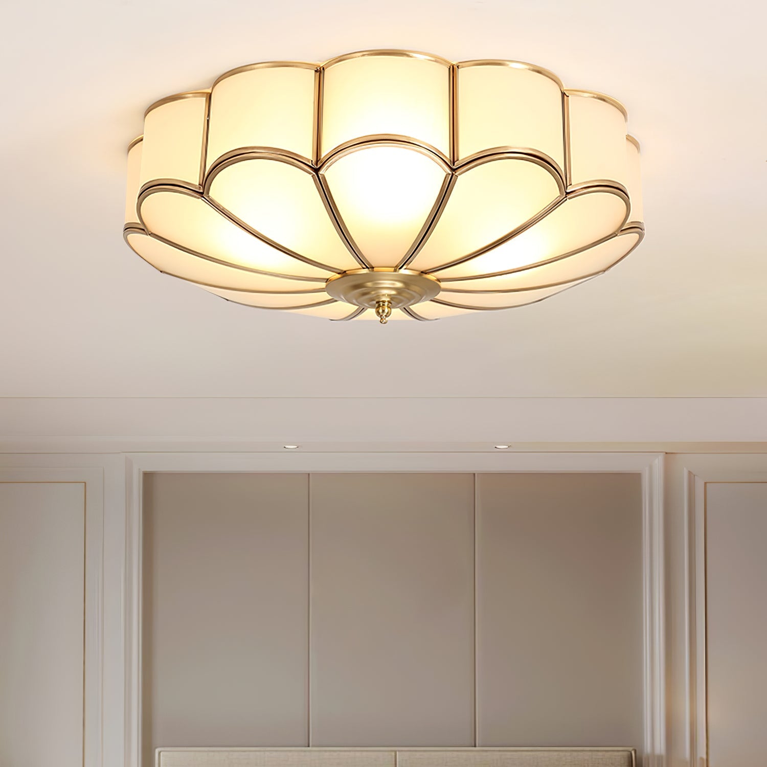 Tiffany Ceiling Light Flower Shape Frosted Glass Brass