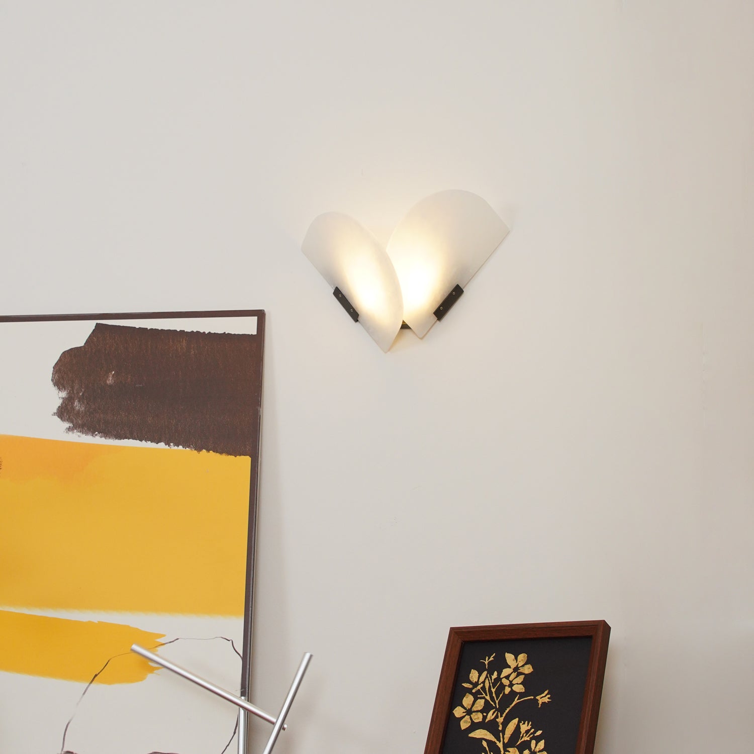 Cevelaris Heart Alabaster Wall Light - Letslighting