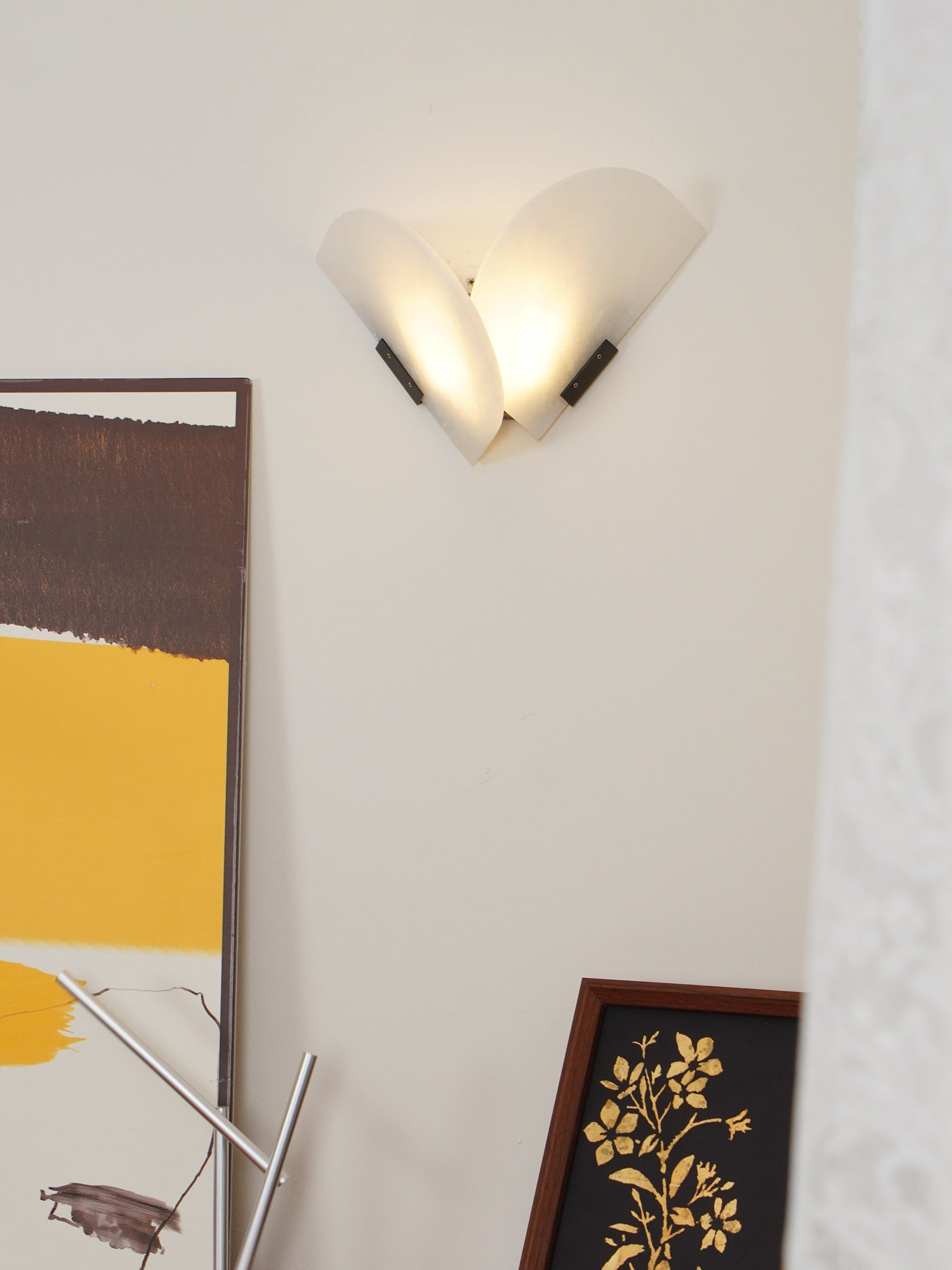 Cevelaris Heart Alabaster Wall Light - Letslighting