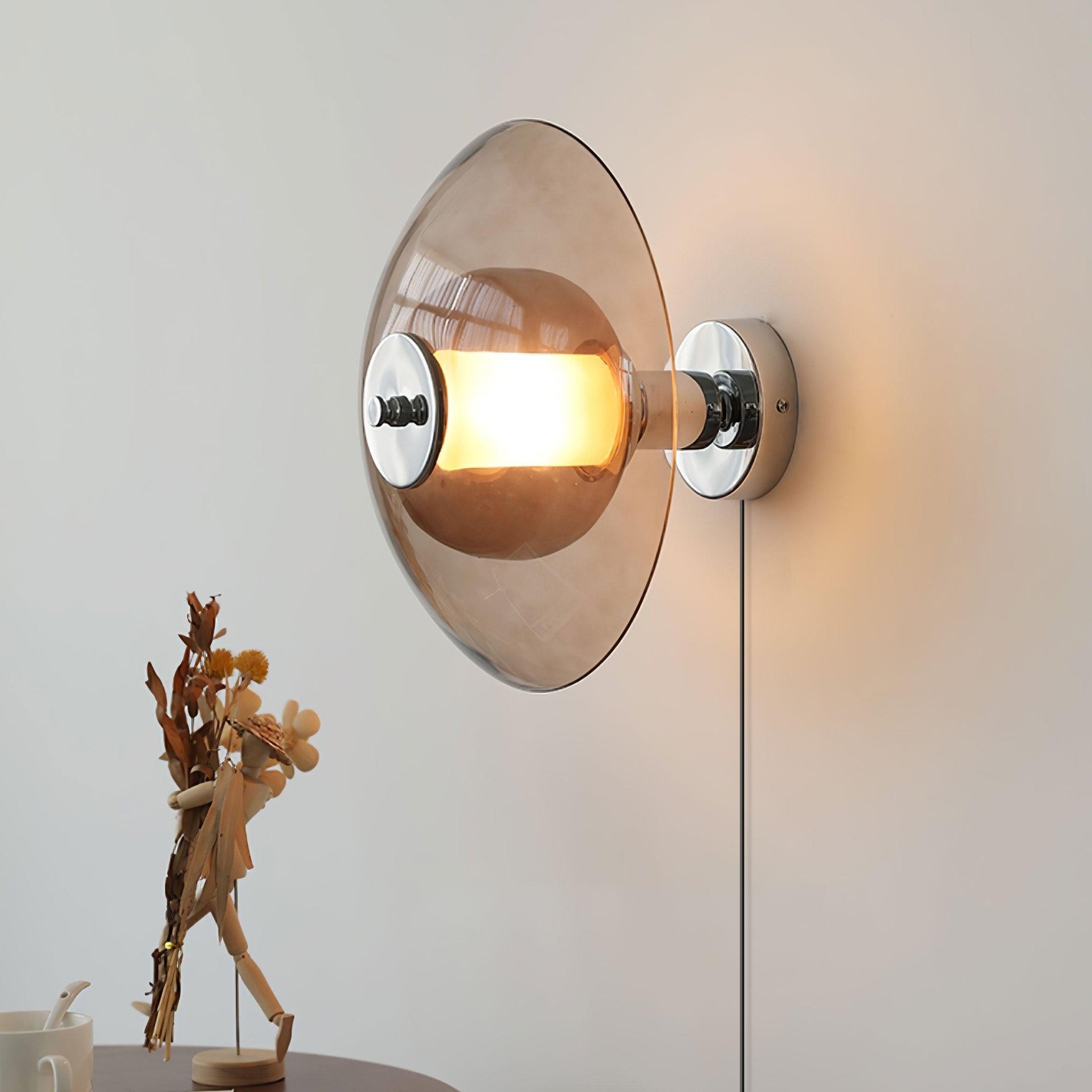 Cocarir Nordic Art Flying Saucer Plug-in Wall Light - Letslighting