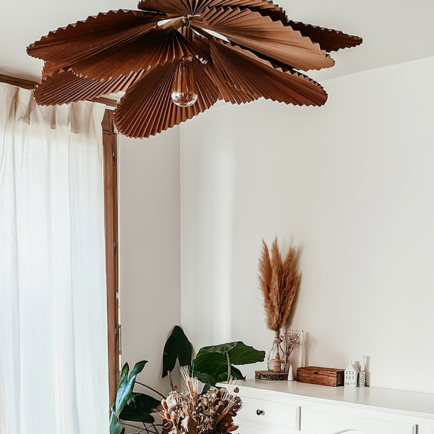 Ritta Folded Leaf Lotus Livingroom Pendant Lamp Paper