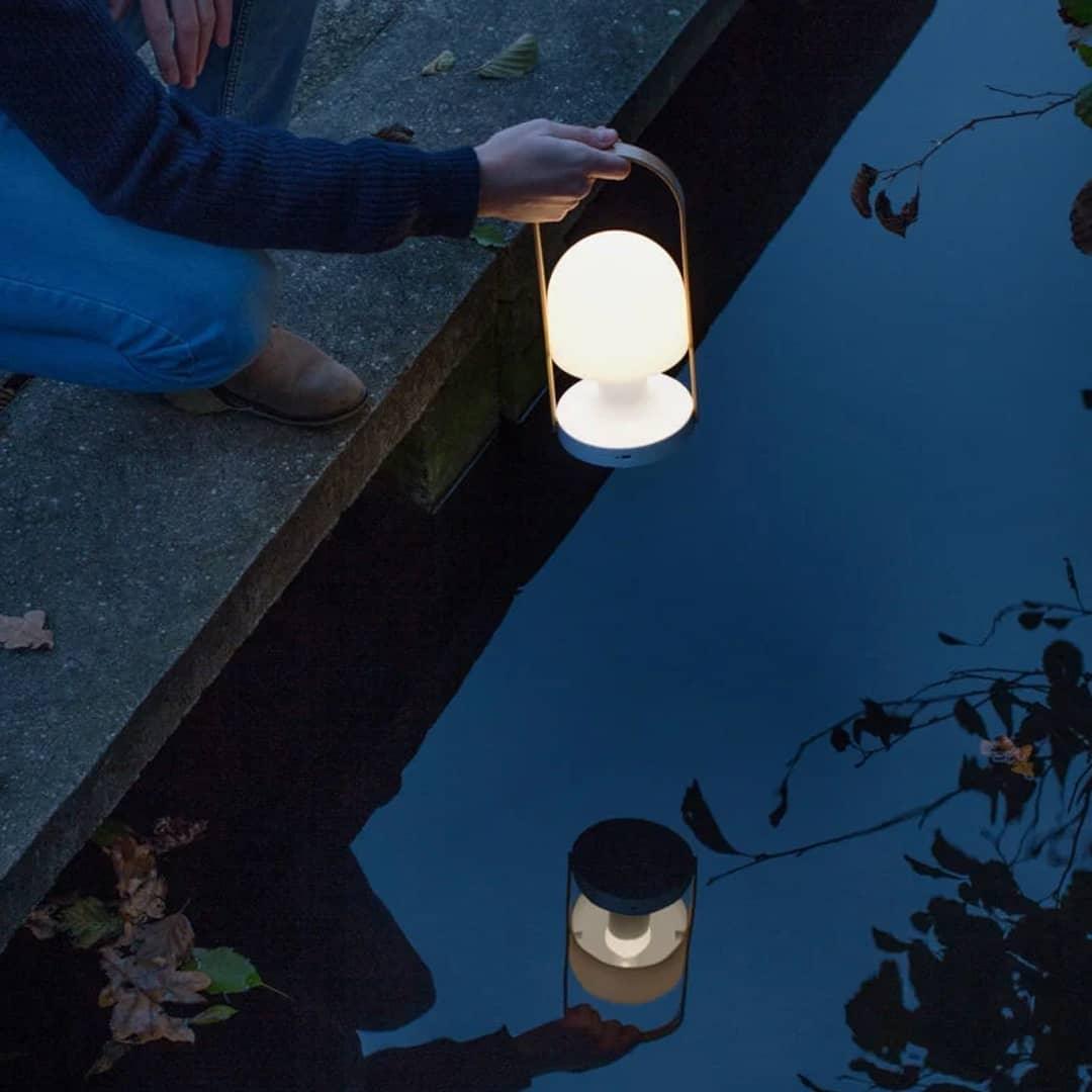 Solisice Scandinavian Table Lamp - Letslighting