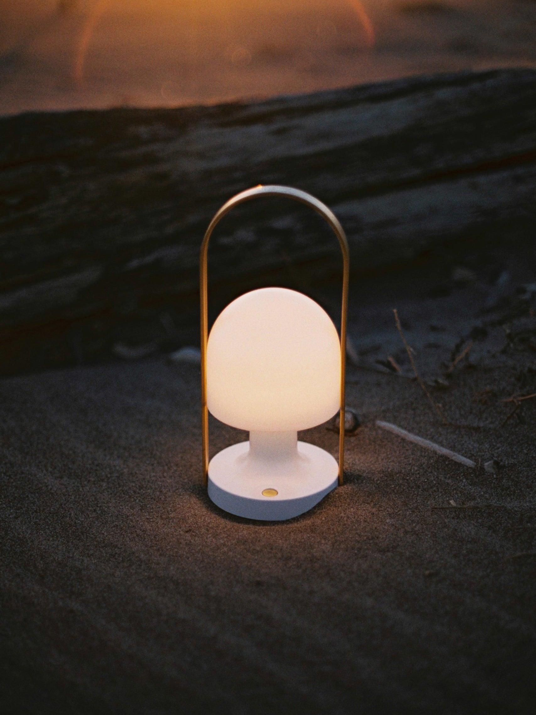 Solisice Scandinavian Table Lamp - Letslighting