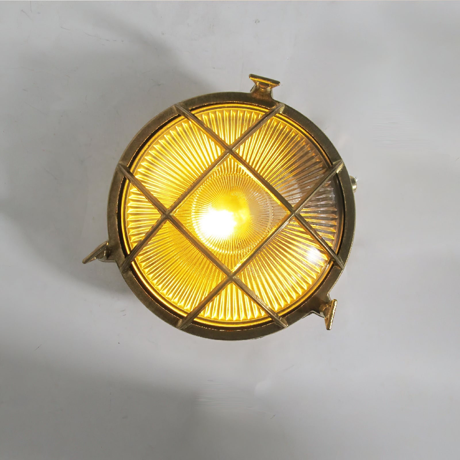 Erthearis Vintage Brass Bunker Sconce Wall Lamp - Letslighting
