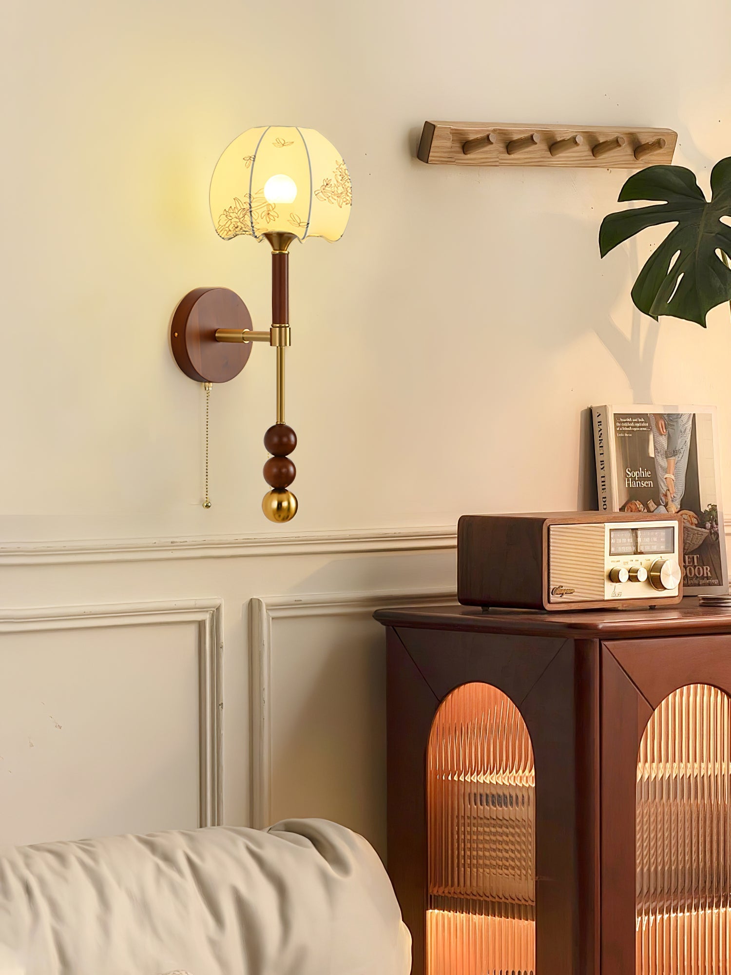 Hilda Roma Elegance Wood Sconce Wall lamp - Letslighting