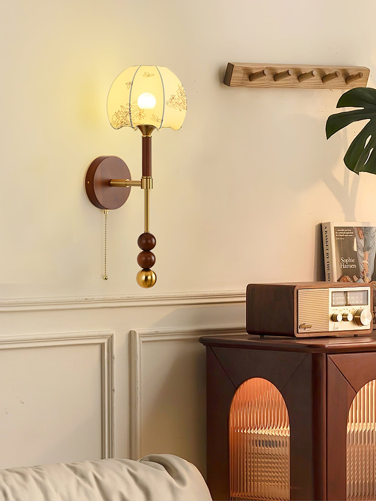 Hilda Roma Elegance Wood Sconce Wall lamp - Letslighting