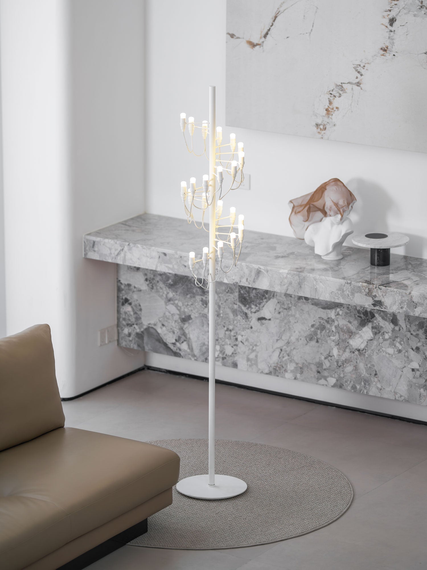 Olliryra Sculptural Steel Floor Lamp - Letslighting